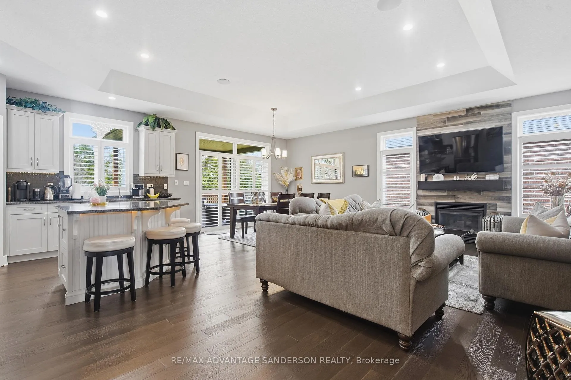 Photo 19 of 23 Mayapple Crescent, Middlesex Centre, Ilderton — HOMEH