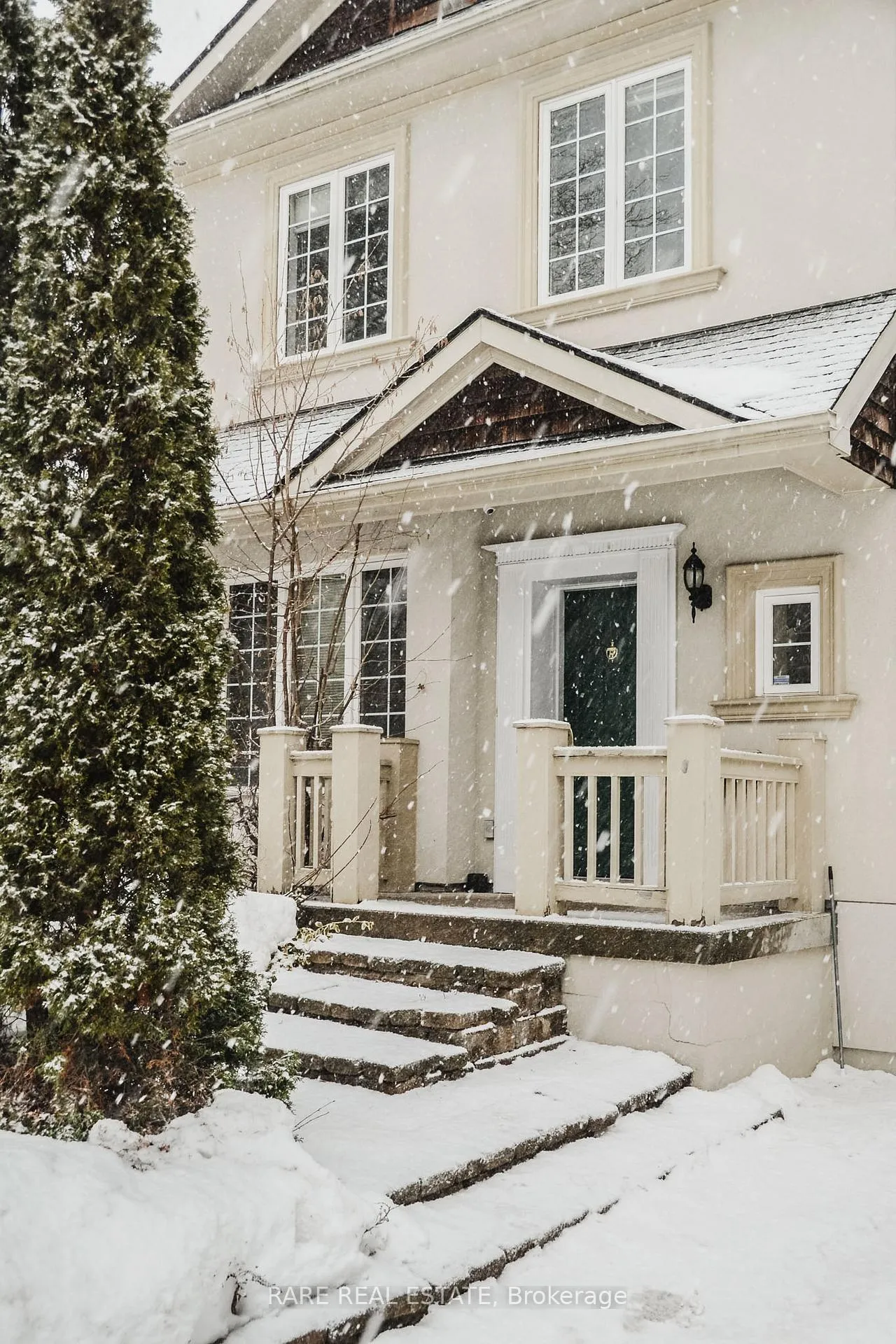 Photo 22 of 33 Red Deer Avenue, Scarborough, Birchcliffe-Cliffside — HOMEH