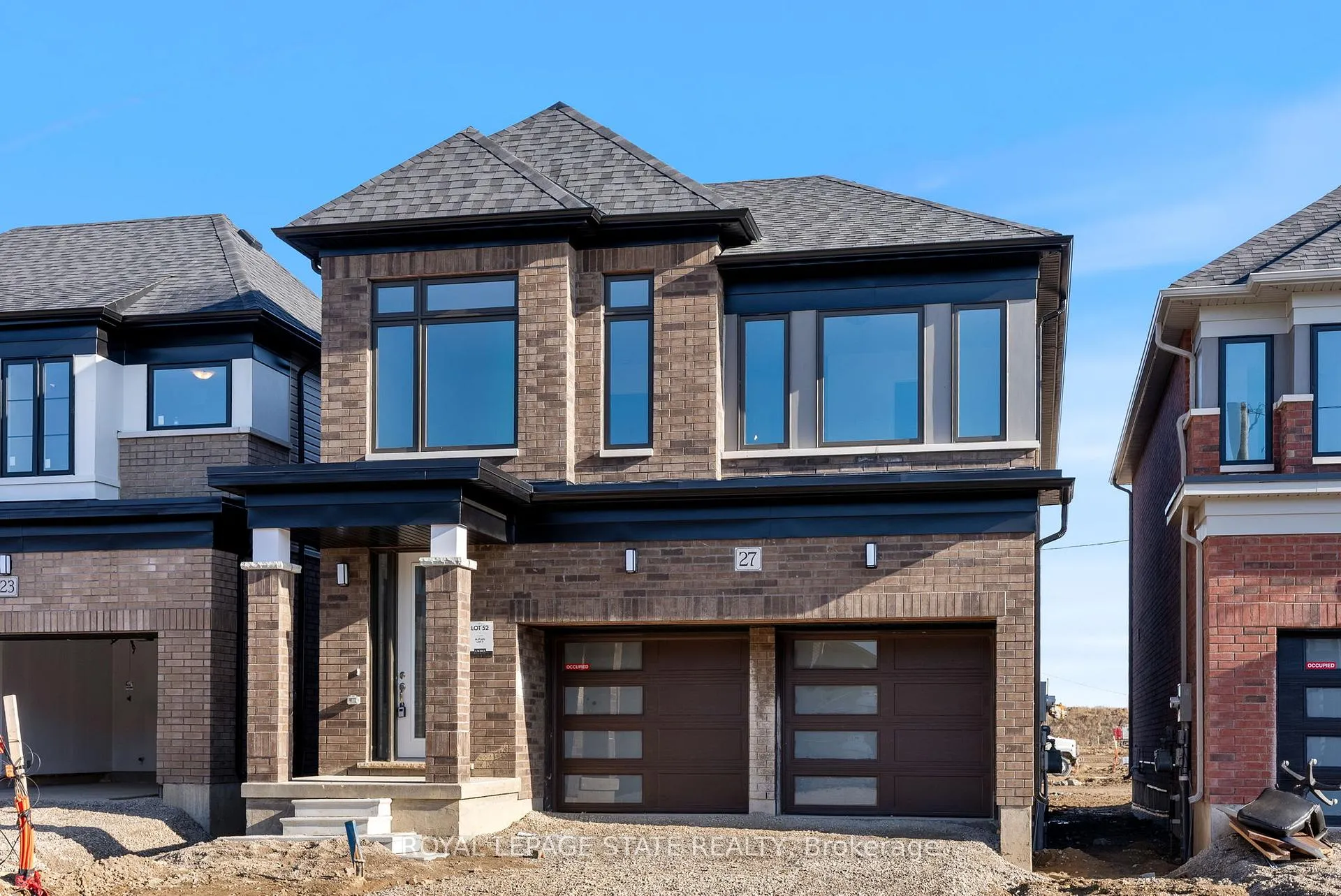 Photo 2 of 27 Blain Drive, Hamilton, Binbrook — HOMEH