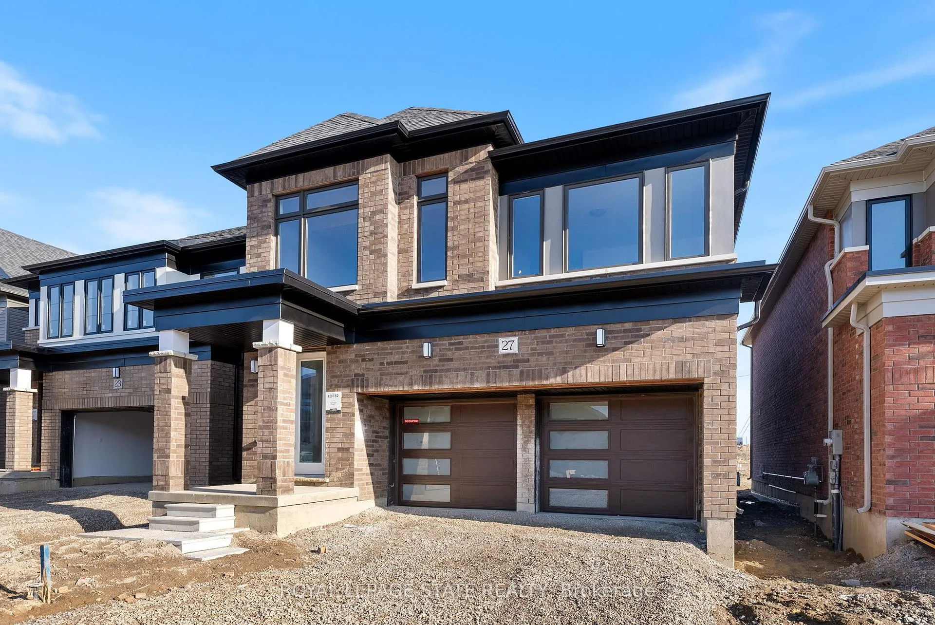Photo 3 of 27 Blain Drive, Hamilton, Binbrook — HOMEH