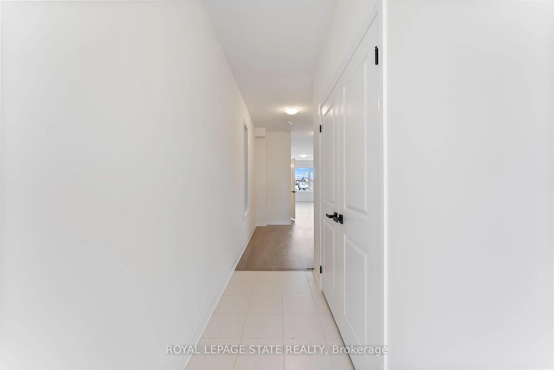 Photo 6 of 27 Blain Drive, Hamilton, Binbrook — HOMEH