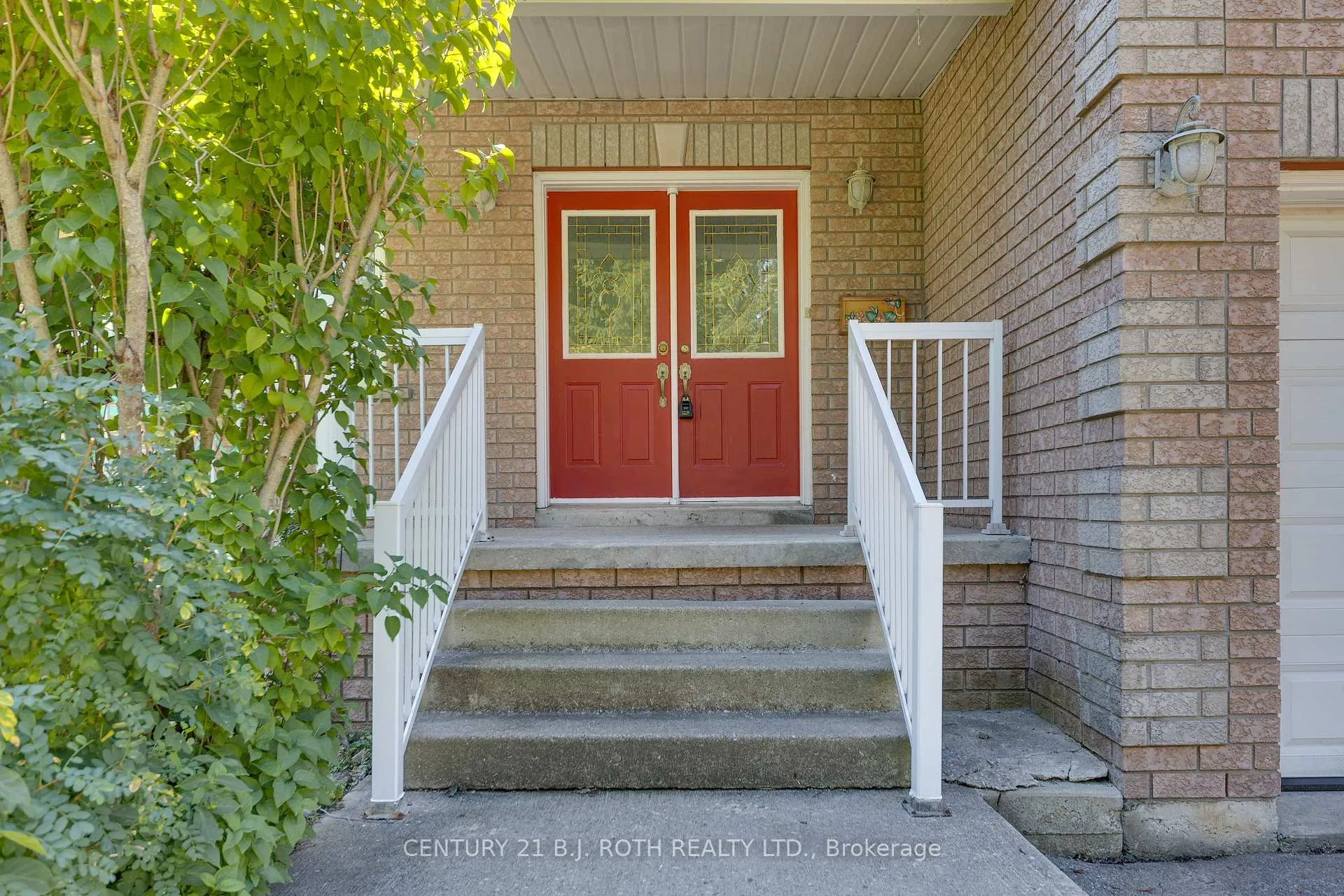 Photo 5 of 1105 Goshen Road, Innisfil, Alcona — HOMEH
