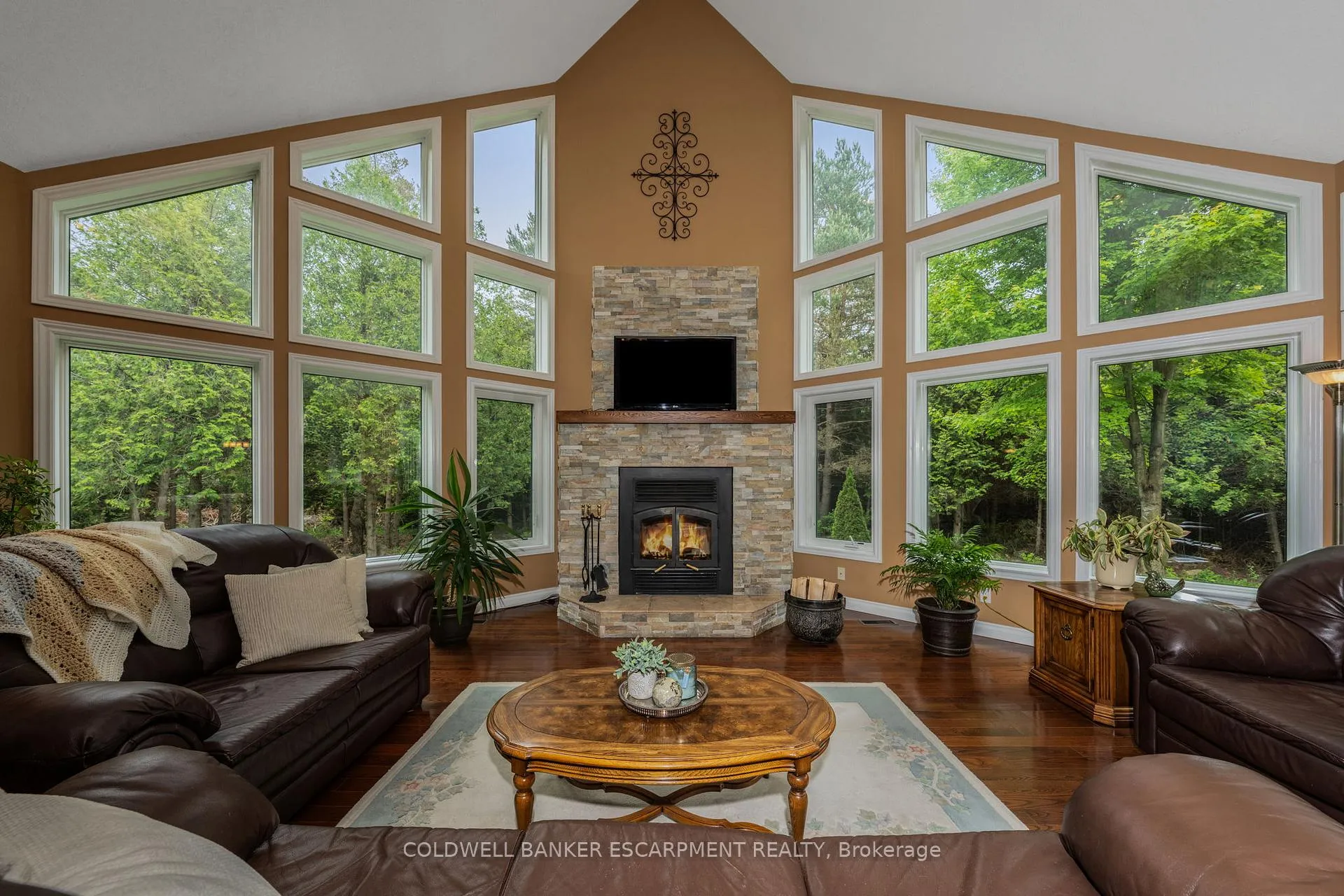 Photo 15 of 13601 Guelph Line, Milton, Rural Milton West — HOMEH