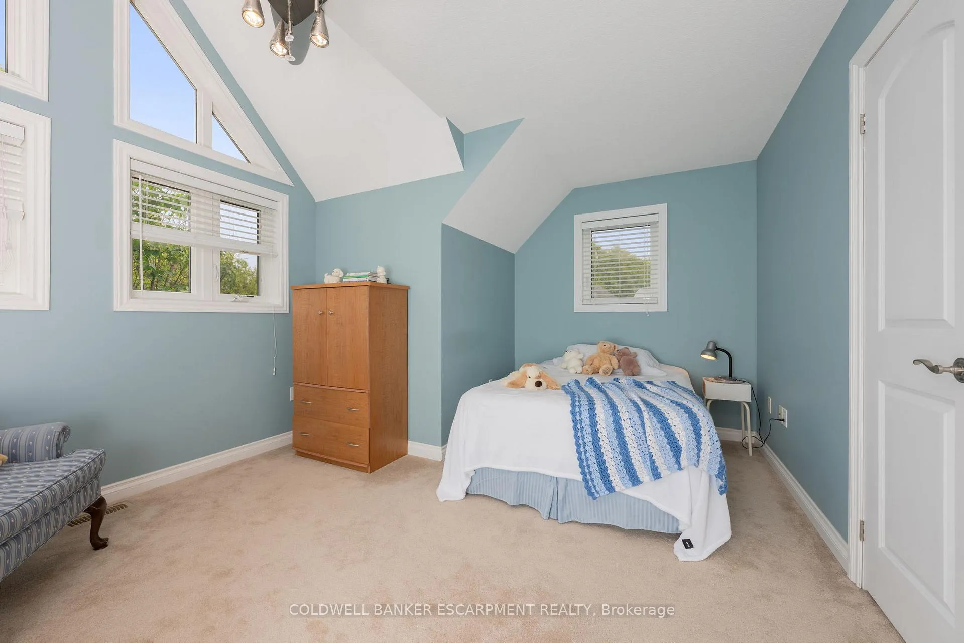 Photo 32 of 13601 Guelph Line, Milton, Rural Milton West — HOMEH