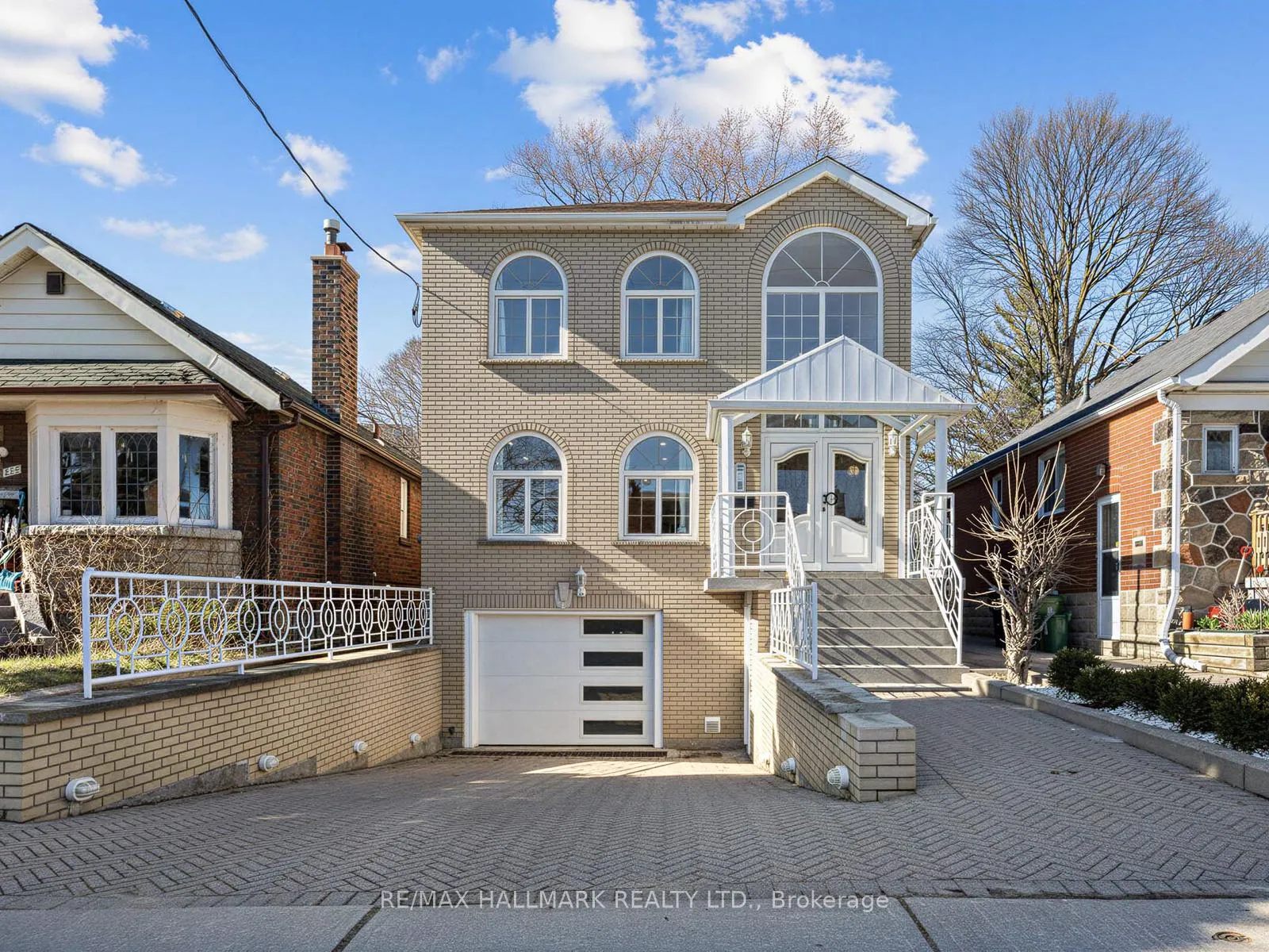 Photo 1 of 276 Floyd Avenue, Toronto, Danforth Village-East York — HOMEH