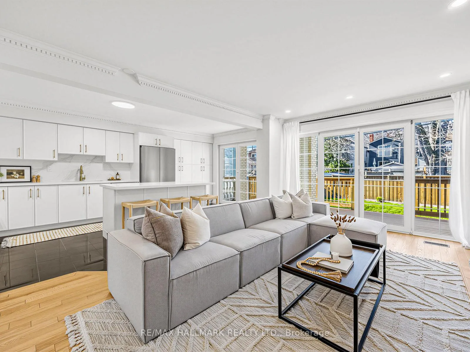 Photo 11 of 276 Floyd Avenue, Toronto, Danforth Village-East York — HOMEH