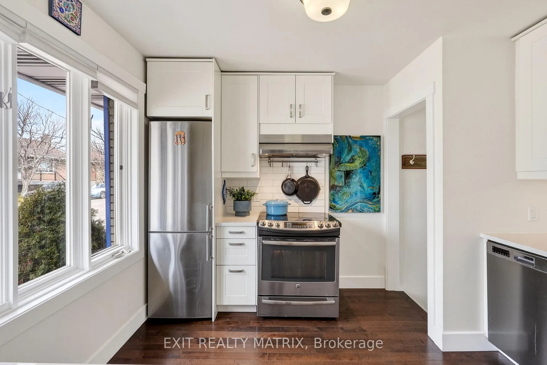 Photo 8 of 300 St. Jacques Street, Ottawa, Vanier — HOMEH
