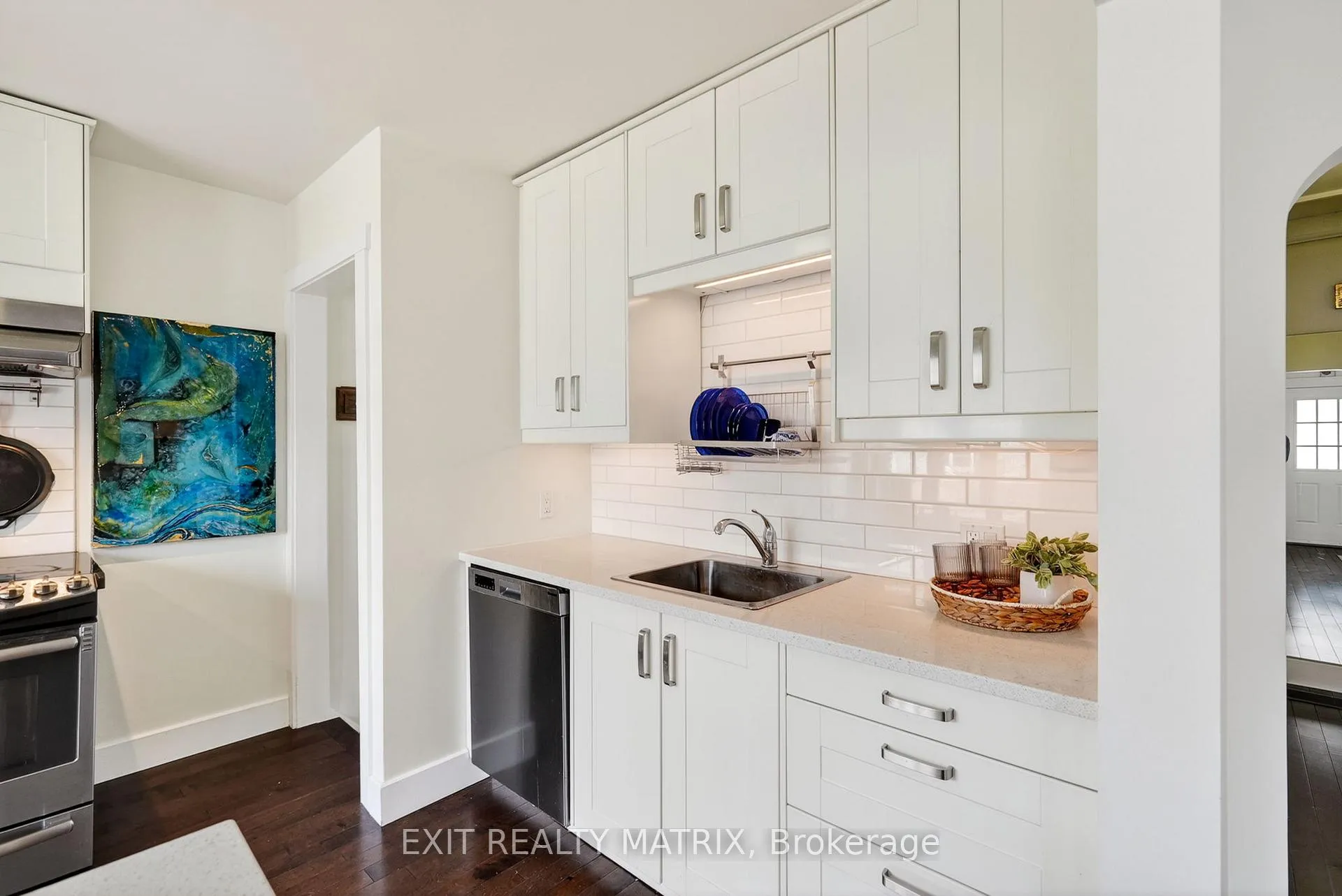 Photo 10 of 300 St. Jacques Street, Ottawa, Vanier — HOMEH