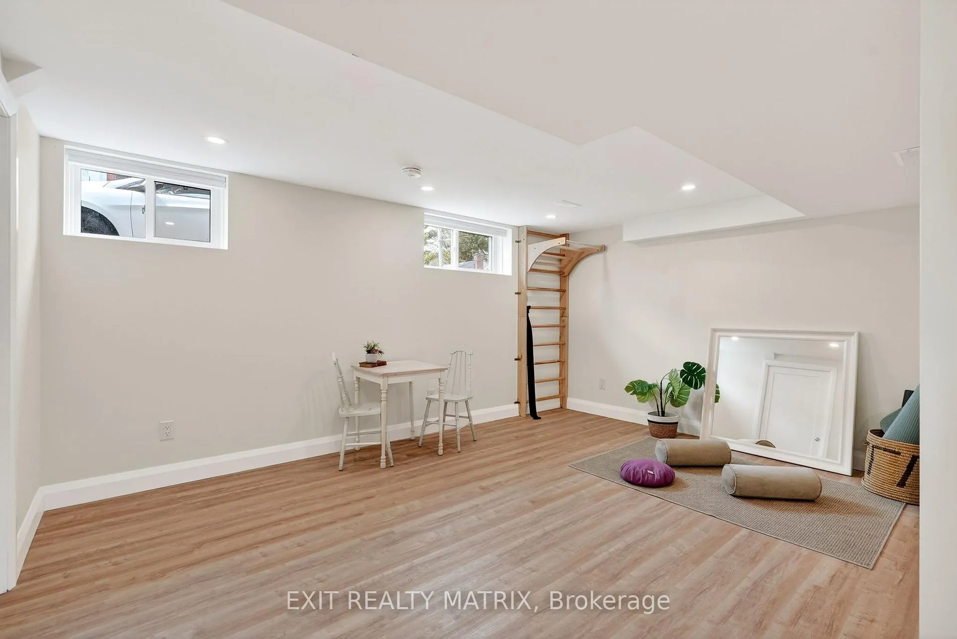 Photo 22 of 300 St. Jacques Street, Ottawa, Vanier — HOMEH