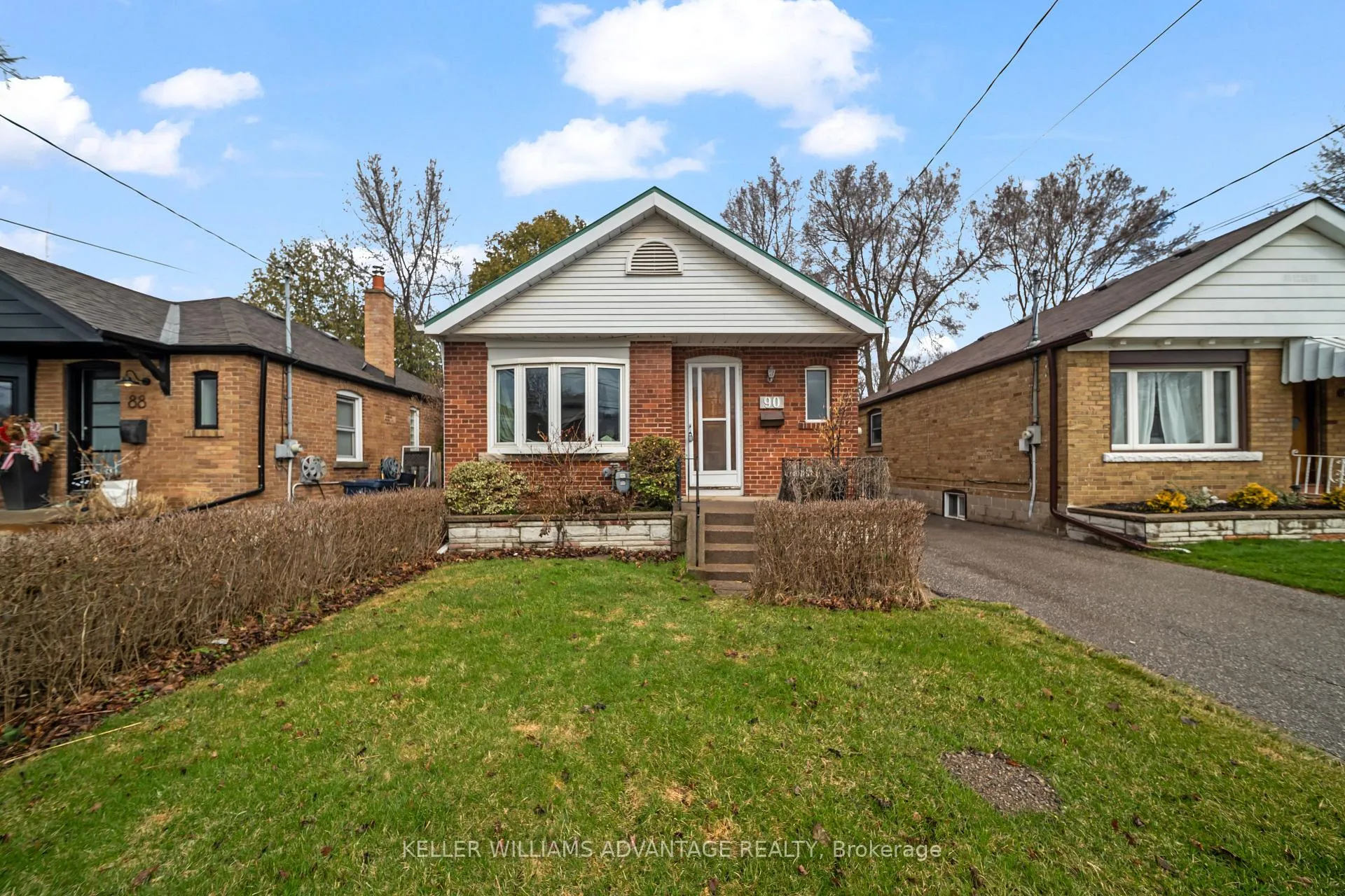 Front of 90 Hollis Avenue