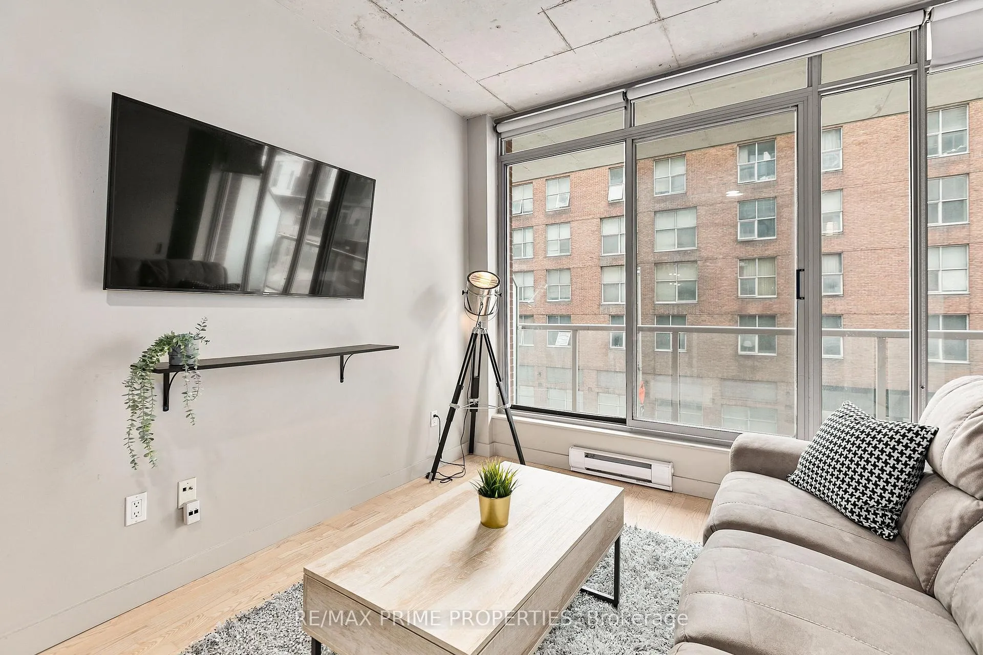 Photo 9 of Unit 312, 383 Cumberland Street, Ottawa, Lower Town/Byward Market — HOMEH