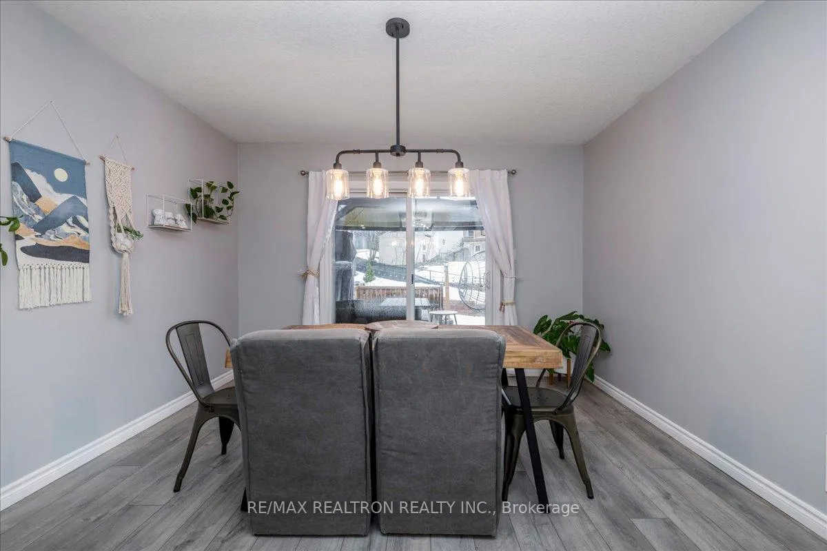 Photo 10 of 310 Golf Course Road, Wasaga Beach — HOMEH