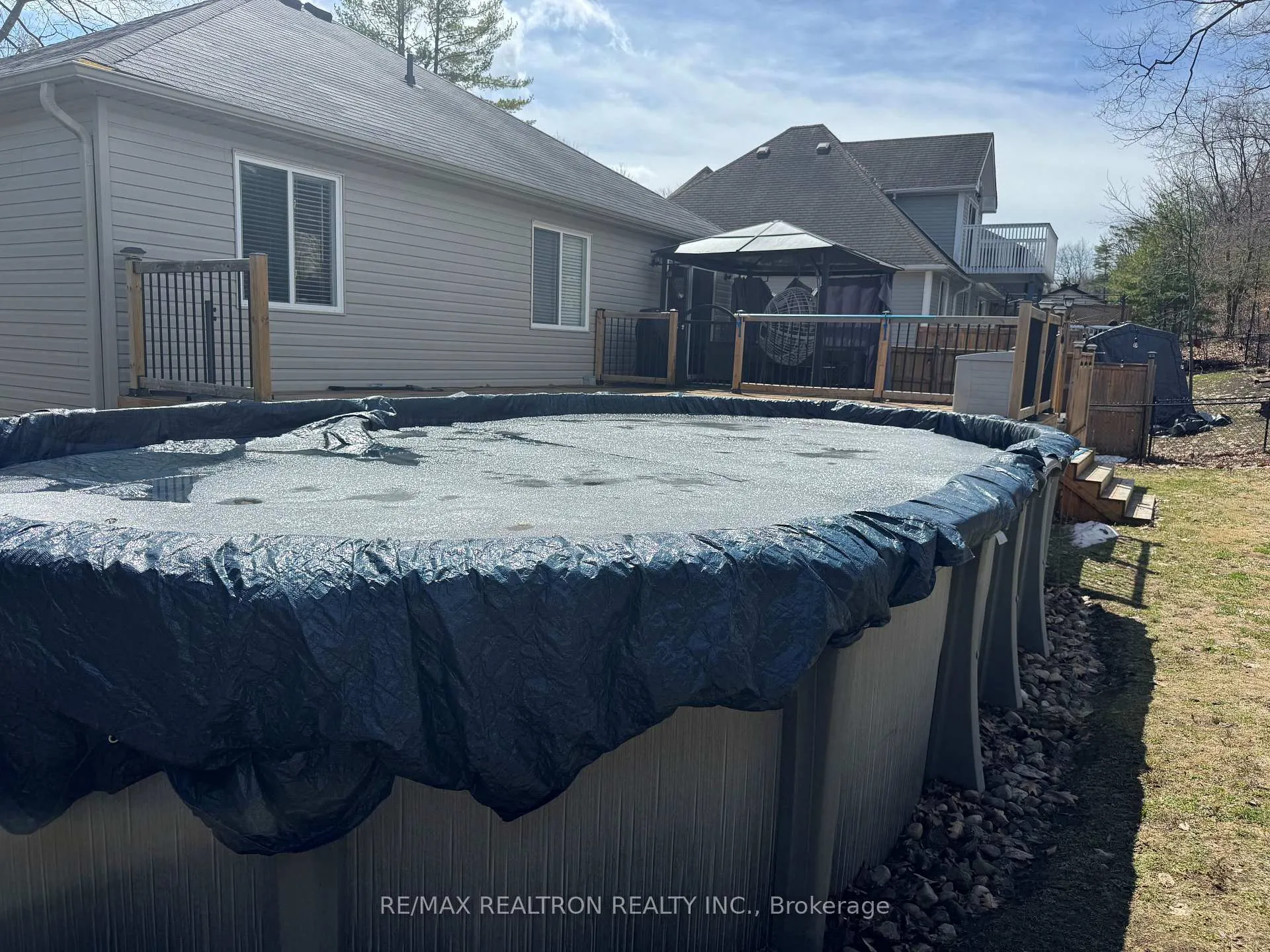 Photo 29 of 310 Golf Course Road, Wasaga Beach — HOMEH
