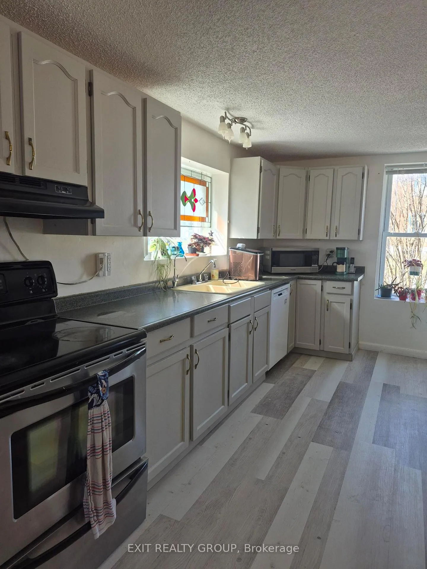 Photo 19 of 120 Lorne Avenue, Quinte West, Trenton Ward — HOMEH