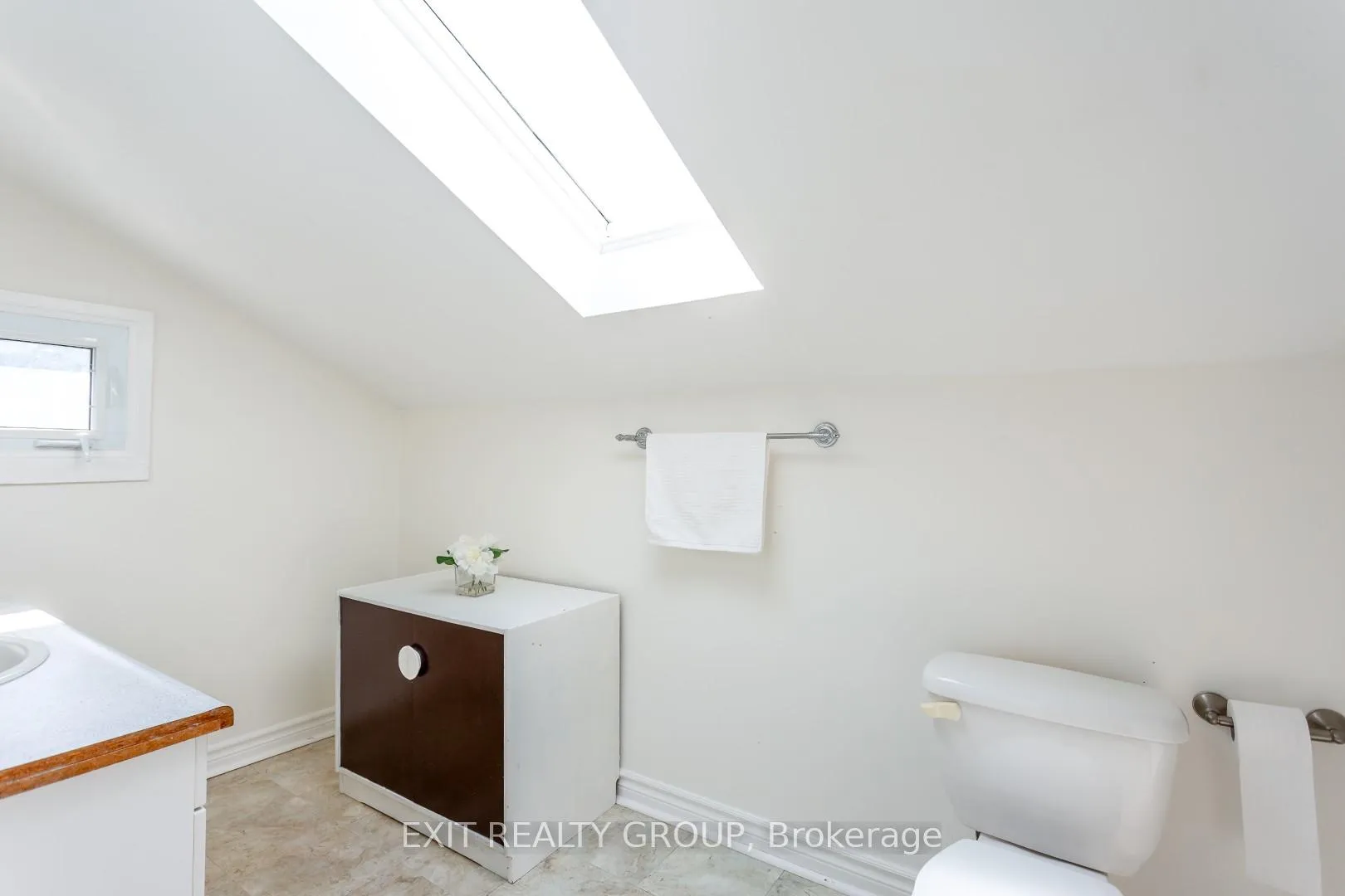 Photo 38 of 120 Lorne Avenue, Quinte West, Trenton Ward — HOMEH