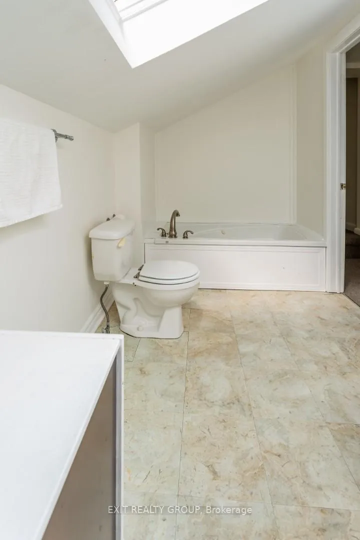 Photo 39 of 120 Lorne Avenue, Quinte West, Trenton Ward — HOMEH