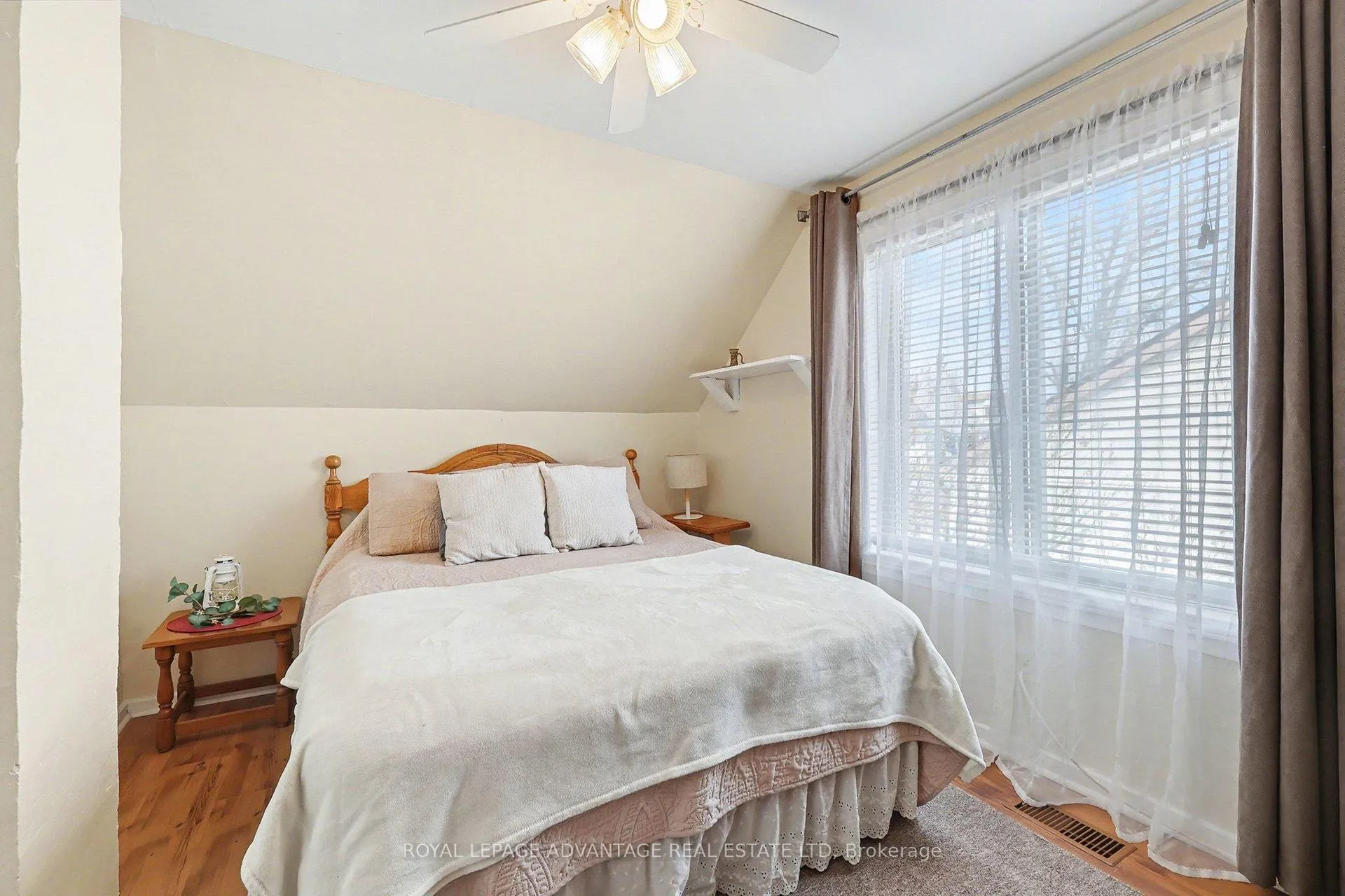 Photo 19 of 8 Roosevelt Drive, Smiths Falls — HOMEH