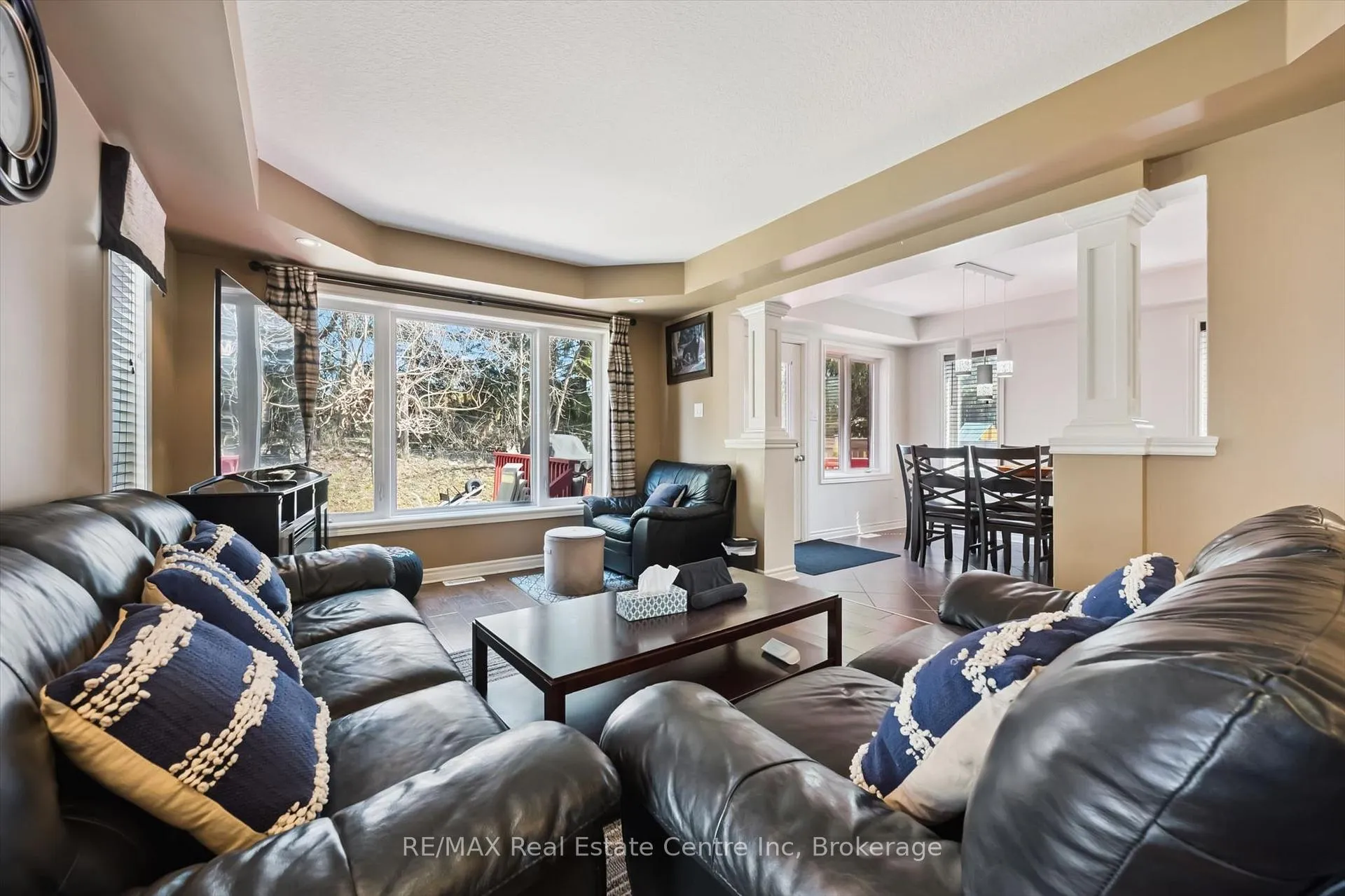 Photo 13 of 71 Laughland Lane, Guelph, Pineridge/Westminster Woods — HOMEH
