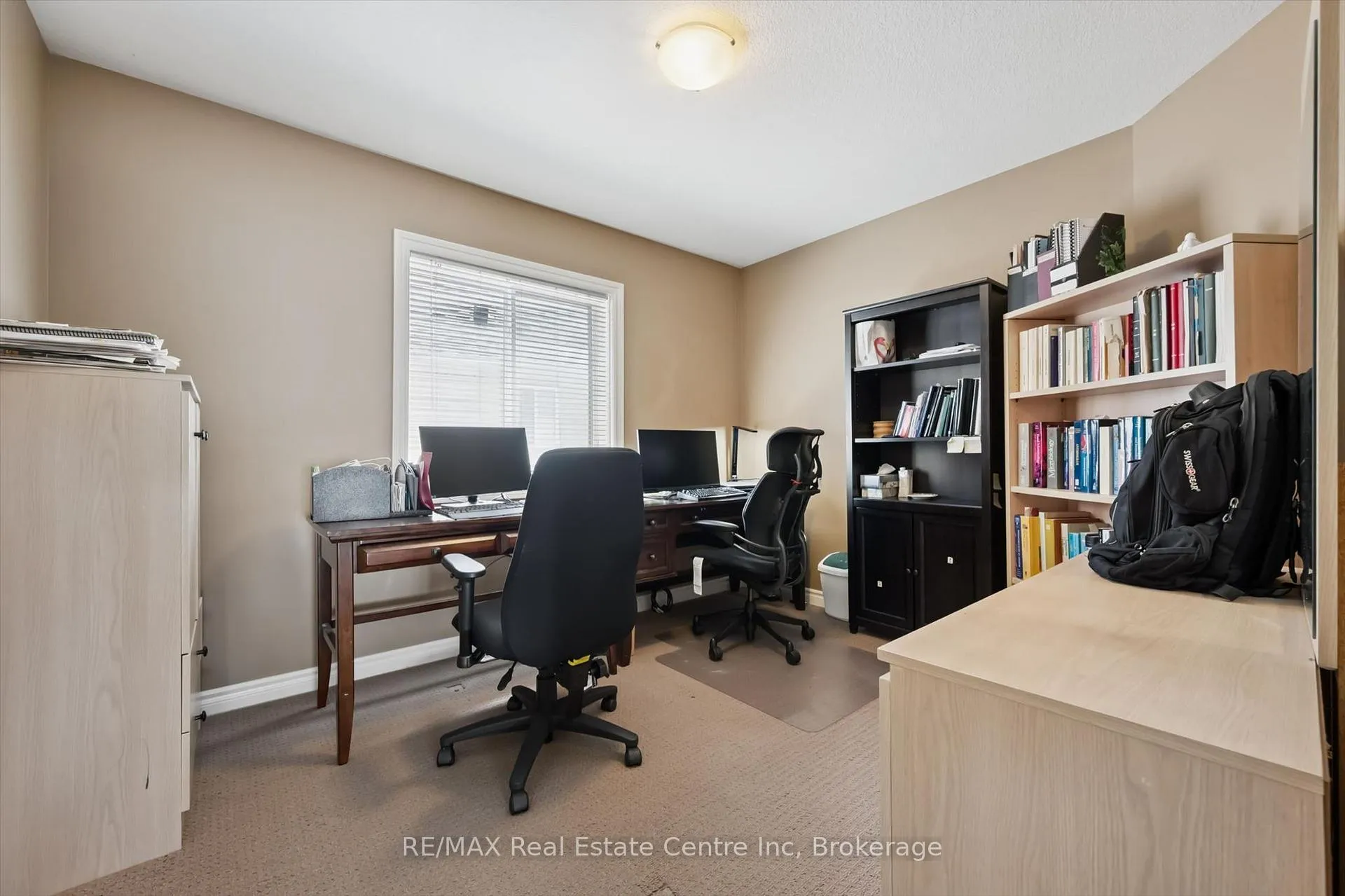 Photo 24 of 71 Laughland Lane, Guelph, Pineridge/Westminster Woods — HOMEH