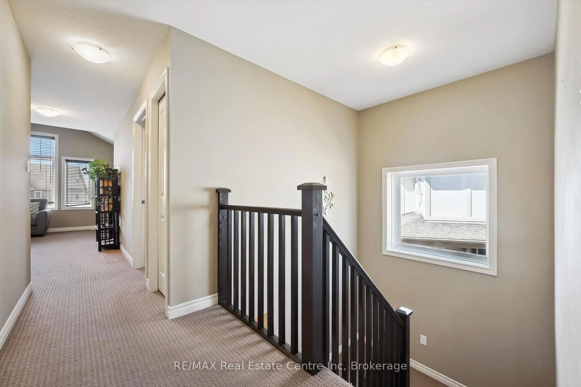 Photo 31 of 71 Laughland Lane, Guelph, Pineridge/Westminster Woods — HOMEH