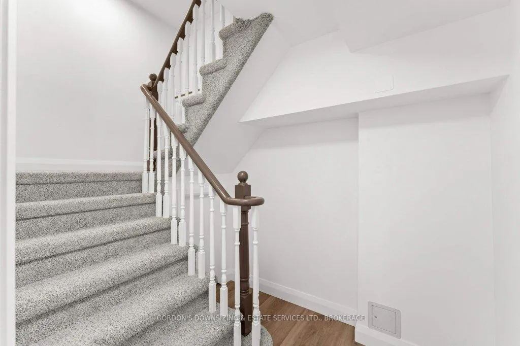 Photo 31 of Unit 24, 1098 King Street W, Kingston, Central City West — HOMEH