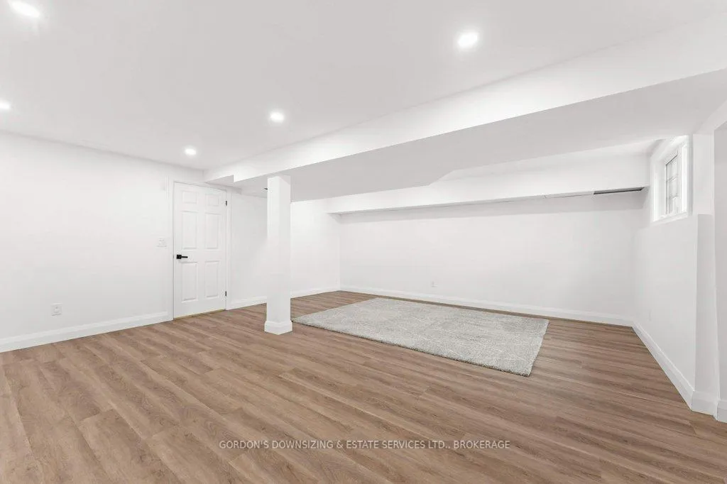 Photo 34 of Unit 24, 1098 King Street W, Kingston, Central City West — HOMEH