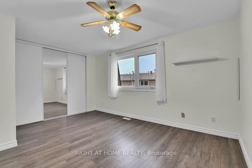 Photo 18 of Unit E, 1700 Lamoureux Drive E, Ottawa, Queenswood Heights South — HOMEH