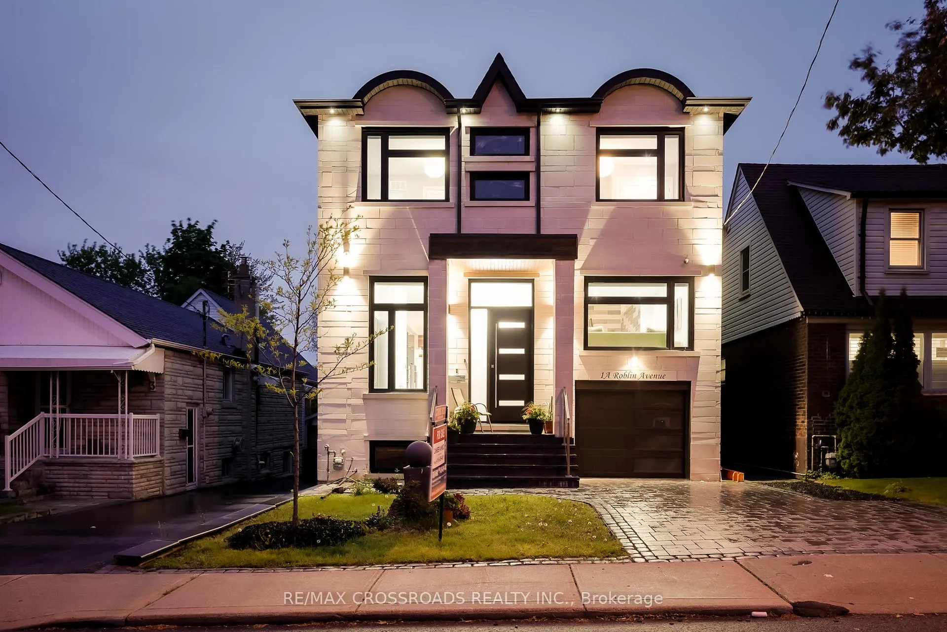 Photo 1 of 1A Roblin Avenue, Toronto, East York — HOMEH