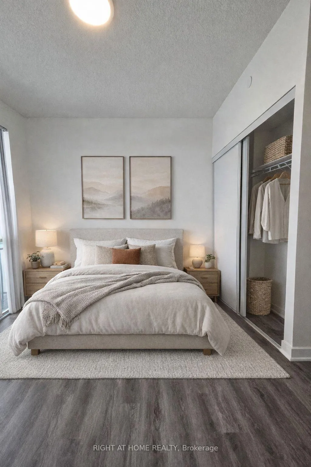 Photo 7 of Unit 3903, 28 Interchange Way, Vaughan, Vaughan Corporate Centre — HOMEH
