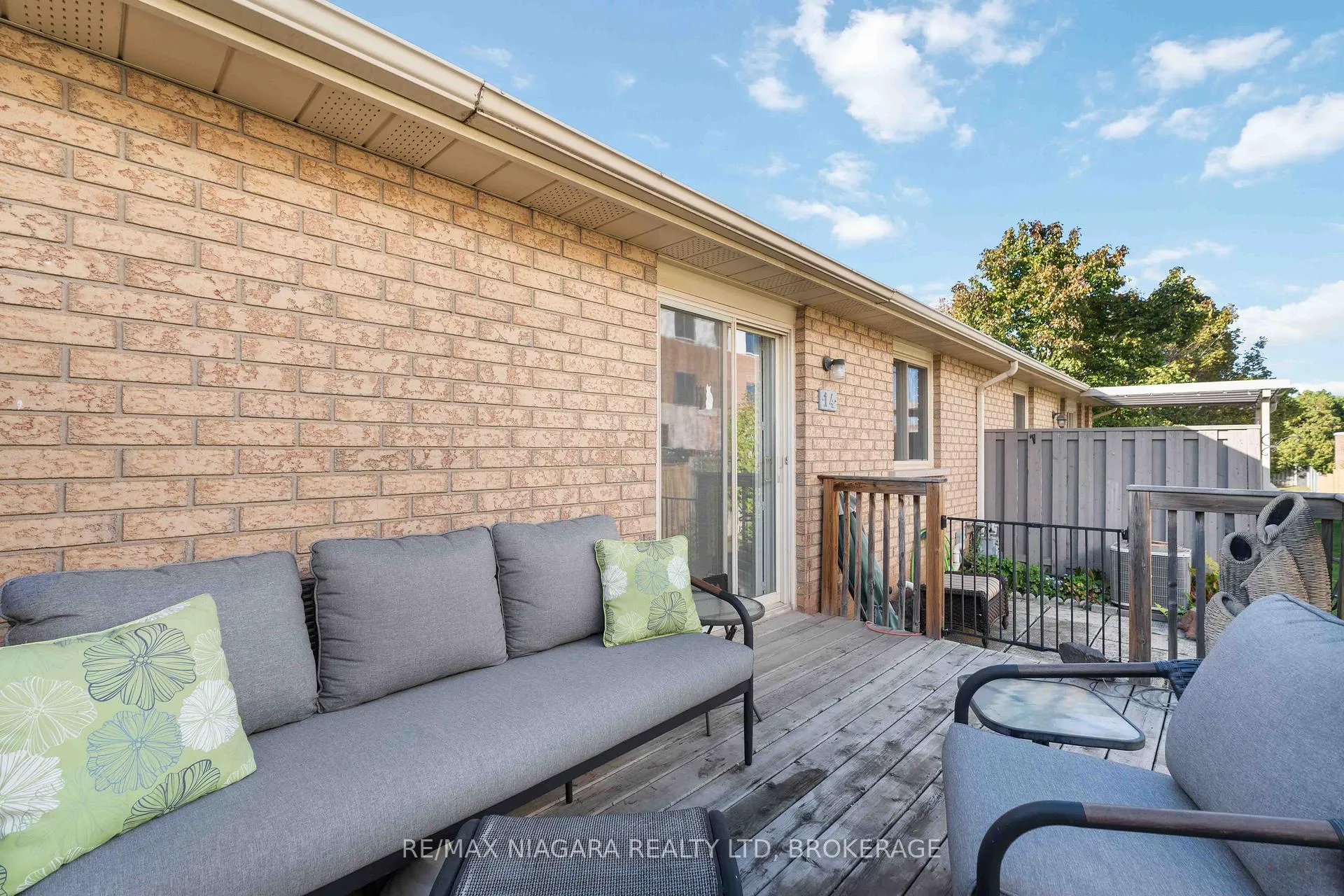 Photo 26 of Unit 14, 165 Main Street E, Grimsby, Grimsby East — HOMEH