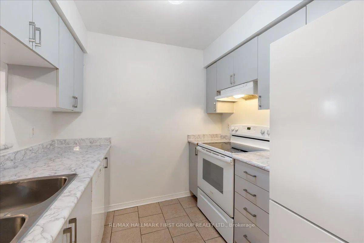 Photo 4 of Unit 320, 1200 The Esplanade N Road, Pickering, Town Centre — HOMEH