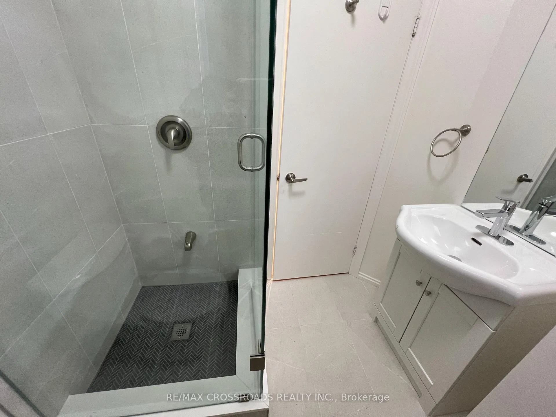 Photo 12 of Unit UNIT 2, 82 Curzon Street, Toronto, South Riverdale — HOMEH