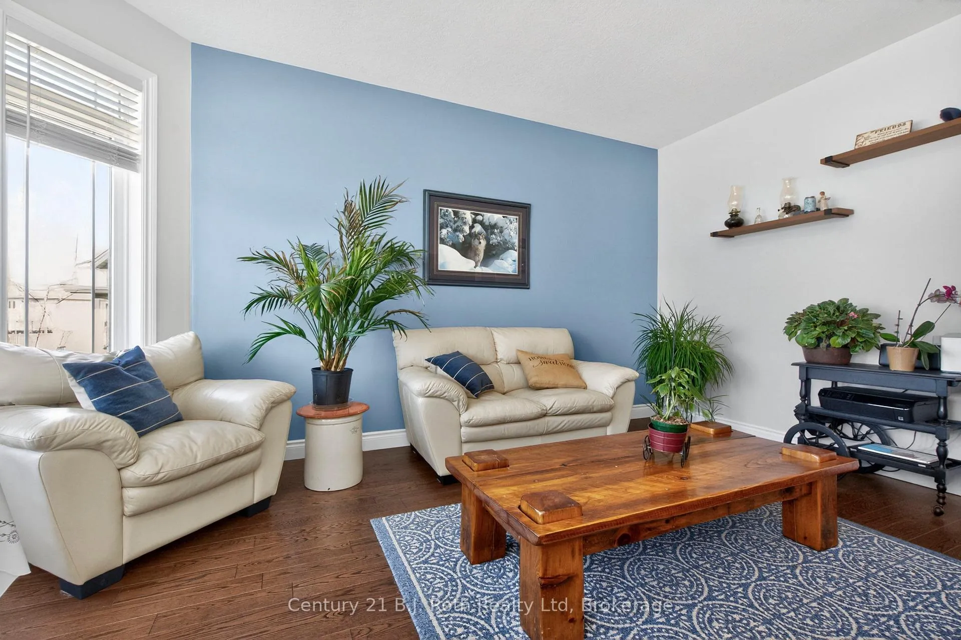 Photo 6 of 9 Charlie Rawson Boulevard, Barrie, 400 East — HOMEH