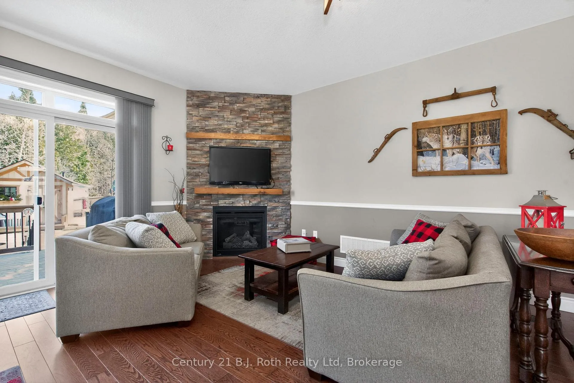 Photo 18 of 9 Charlie Rawson Boulevard, Barrie, 400 East — HOMEH