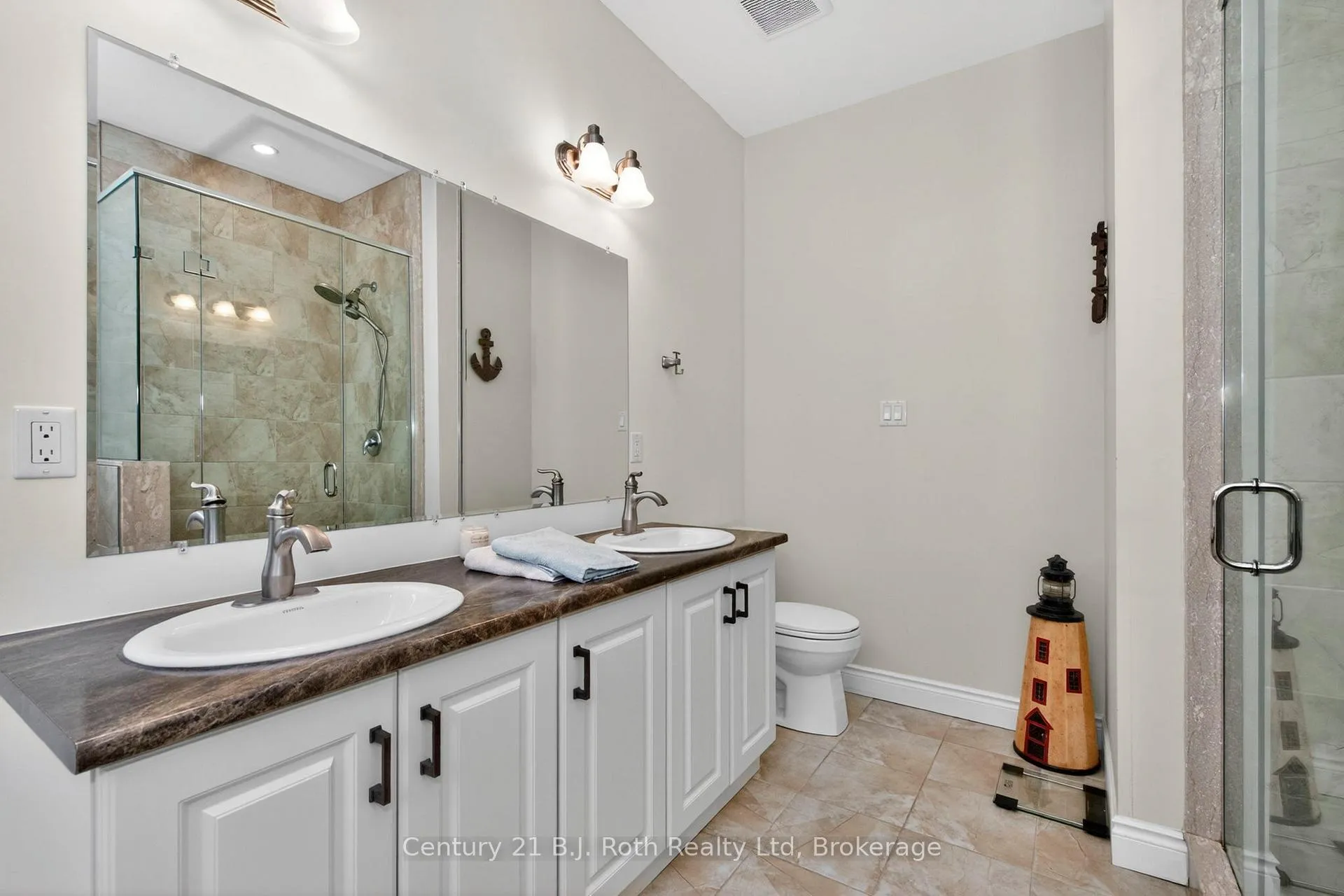 Photo 23 of 9 Charlie Rawson Boulevard, Barrie, 400 East — HOMEH
