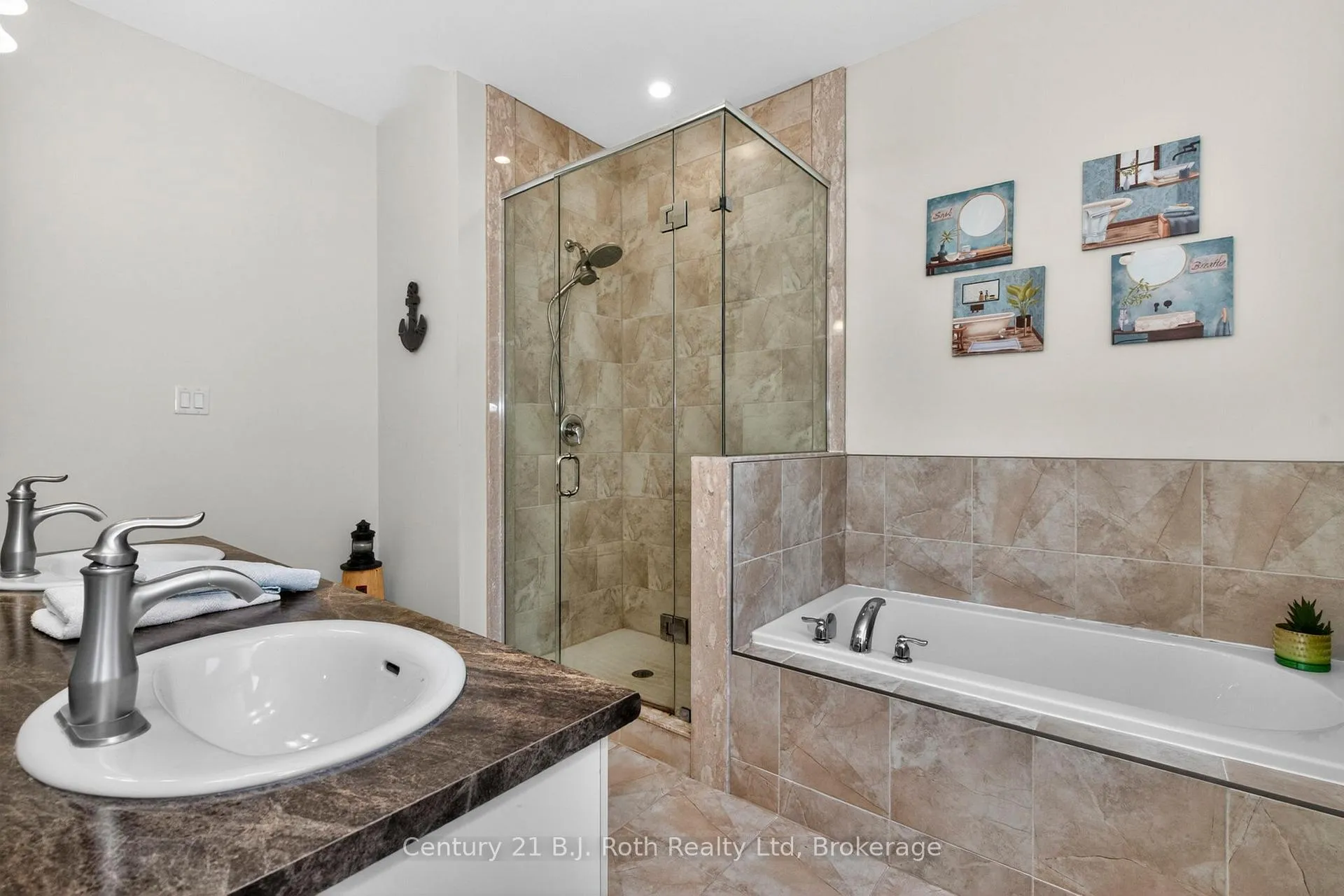 Photo 24 of 9 Charlie Rawson Boulevard, Barrie, 400 East — HOMEH
