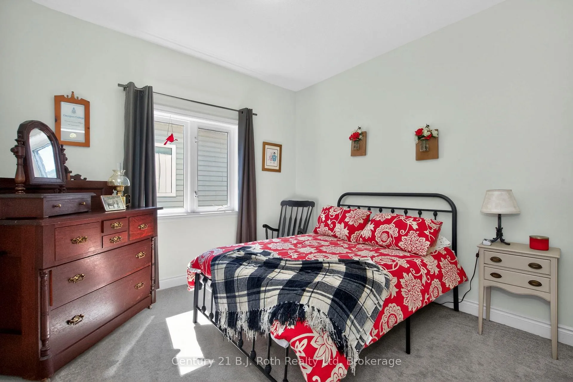 Photo 28 of 9 Charlie Rawson Boulevard, Barrie, 400 East — HOMEH