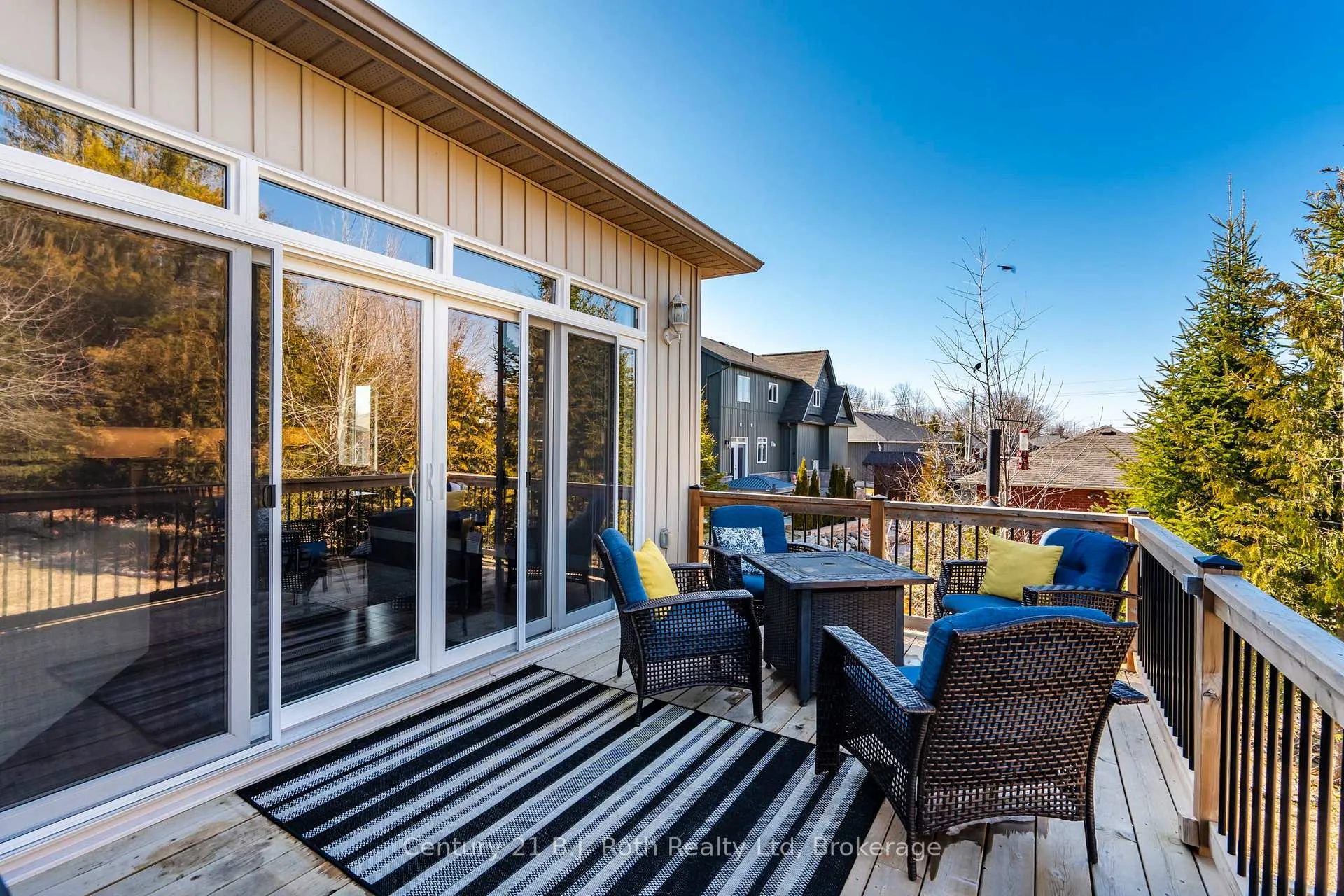 Photo 40 of 9 Charlie Rawson Boulevard, Barrie, 400 East — HOMEH