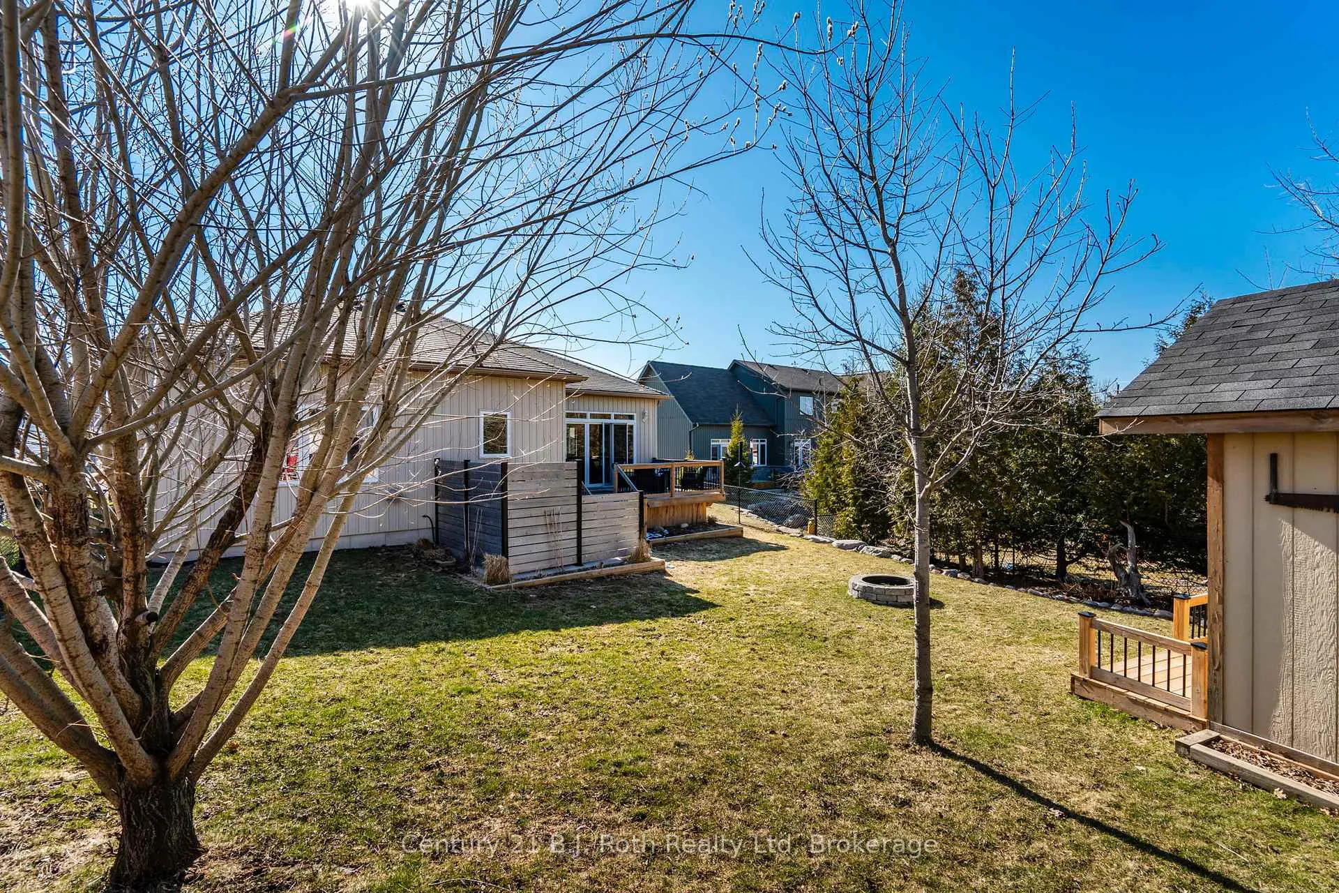 Photo 44 of 9 Charlie Rawson Boulevard, Barrie, 400 East — HOMEH