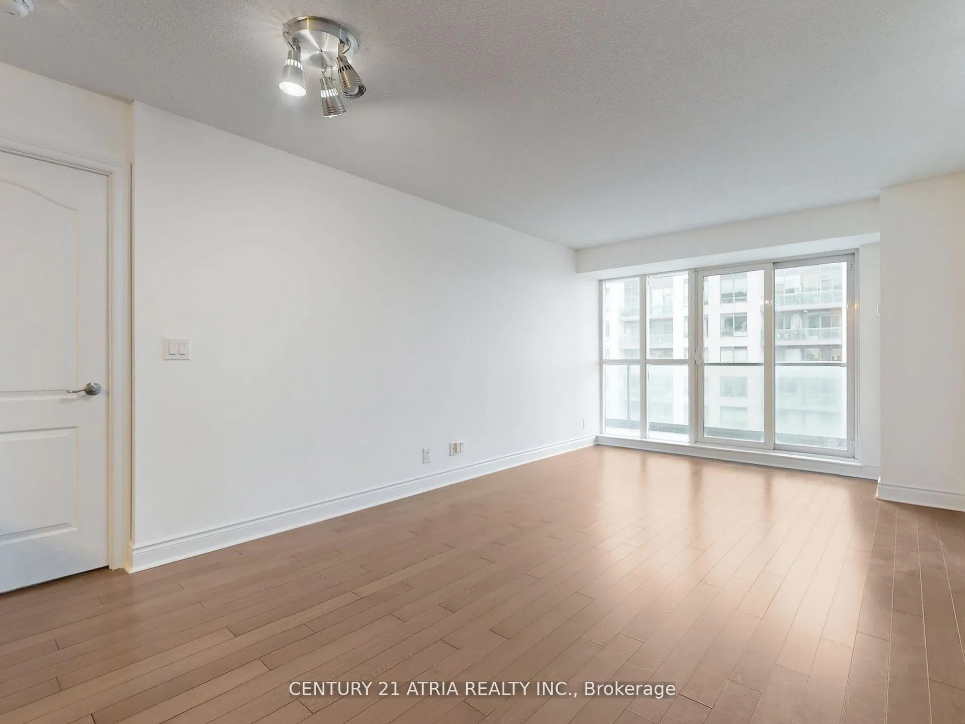 Photo 16 of Unit 801, 30 Clegg Road, Markham, Unionville — HOMEH