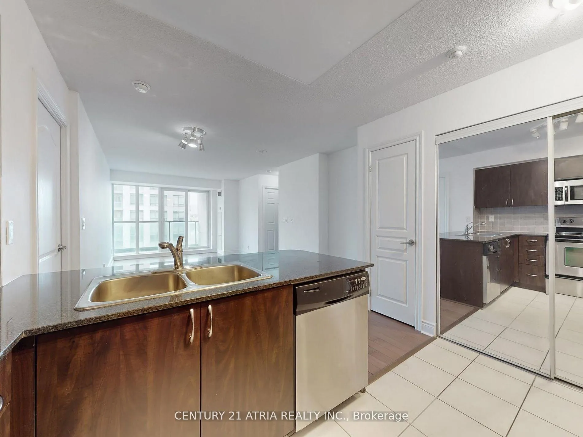 Photo 22 of Unit 801, 30 Clegg Road, Markham, Unionville — HOMEH