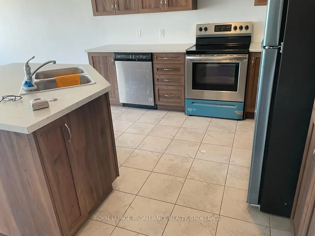 Photo 8 of 31 Brennan Crescent, Loyalist, Odessa — HOMEH