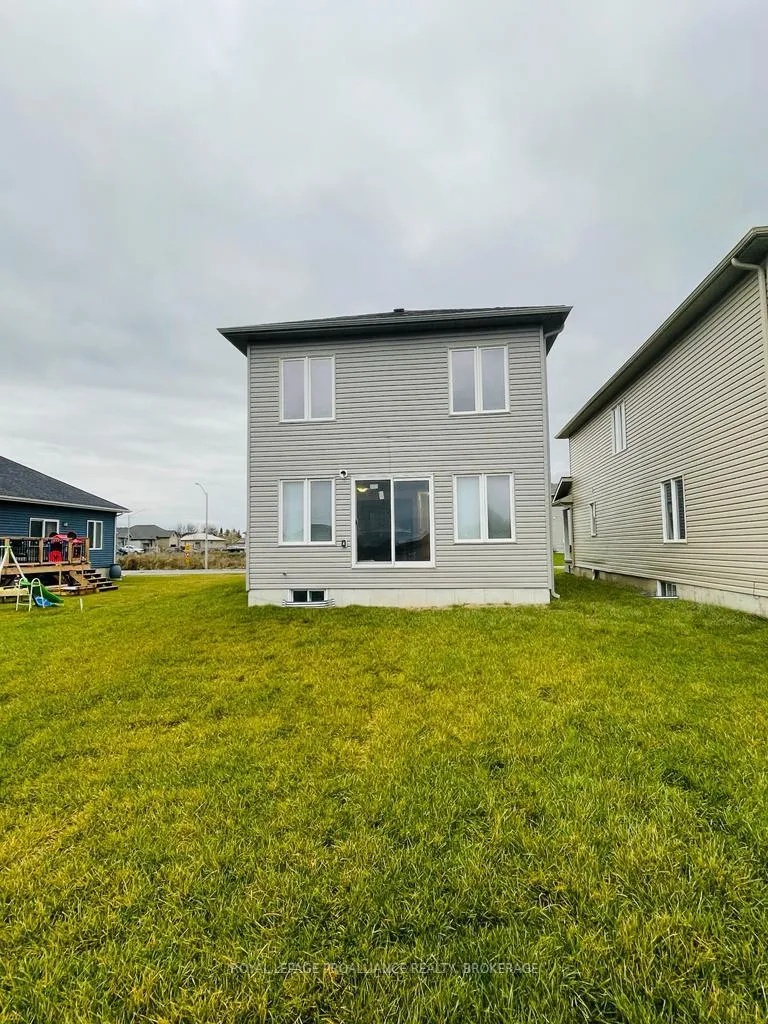 Photo 10 of 31 Brennan Crescent, Loyalist, Odessa — HOMEH