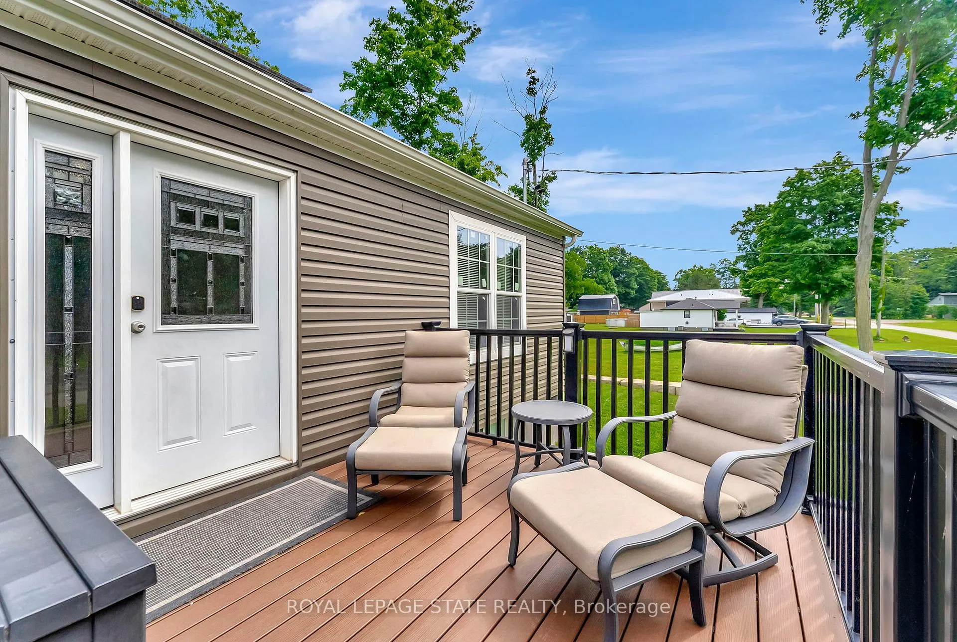Photo 3 of 4881 Mapleview Crescent, Port Colborne, Sherkston — HOMEH