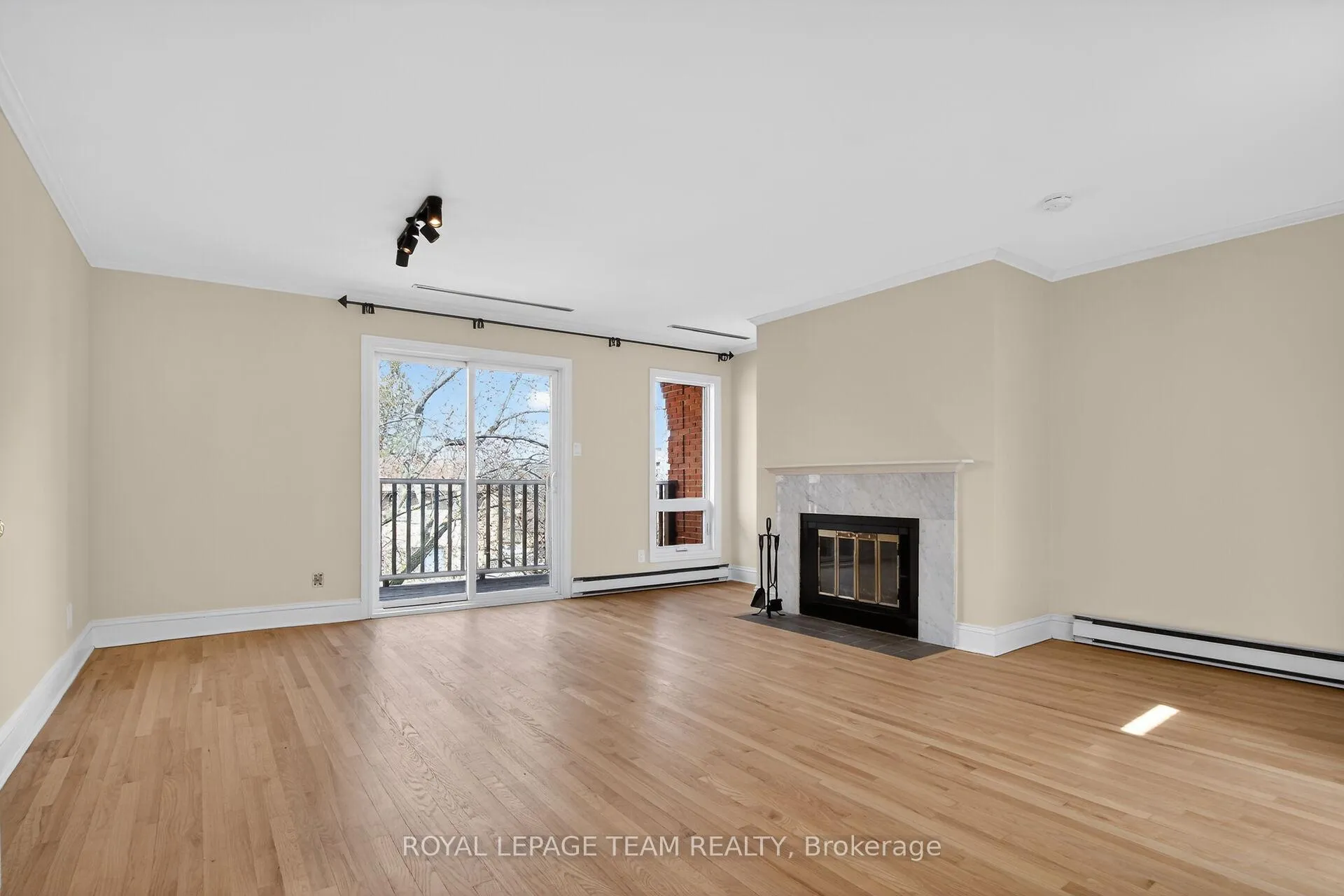 Photo 13 of Unit 9, 160 Bruyere Street, Ottawa, Lower Town/Byward Market — HOMEH