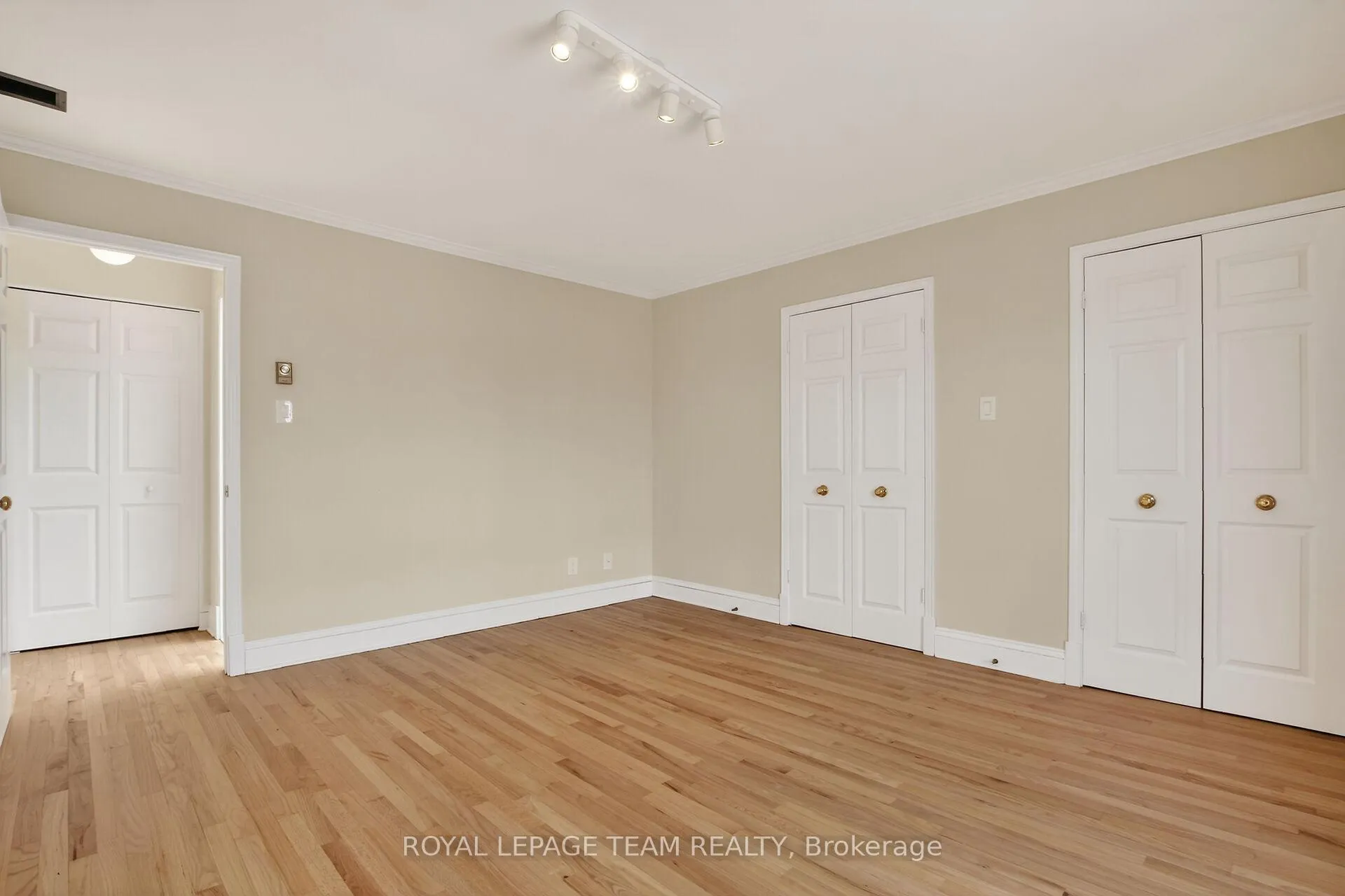 Photo 17 of Unit 9, 160 Bruyere Street, Ottawa, Lower Town/Byward Market — HOMEH