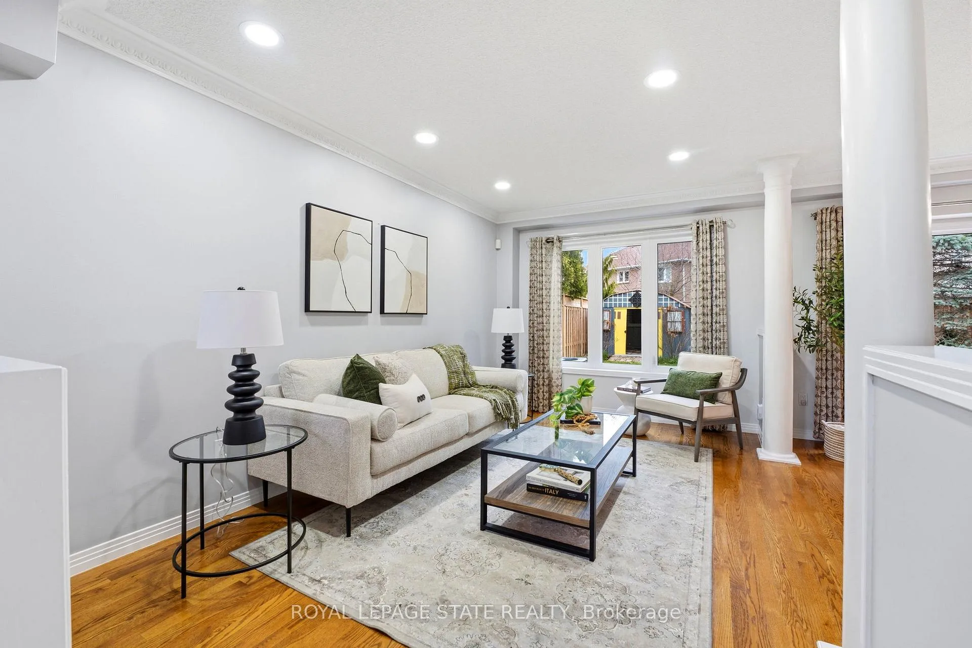 Photo 5 of 166 Boulding Avenue, Hamilton, Waterdown — HOMEH