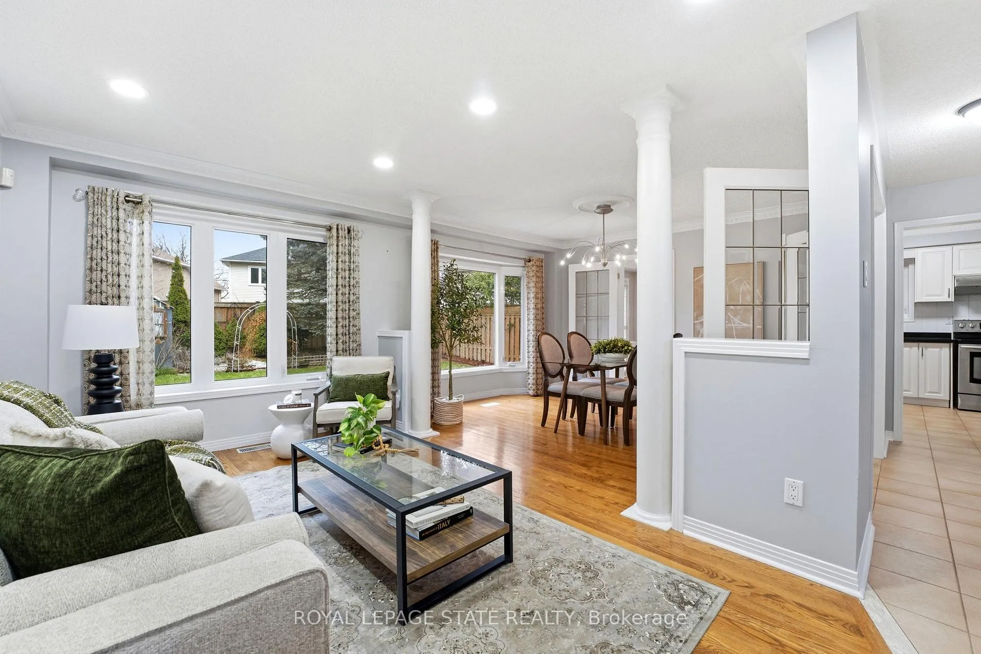 Photo 6 of 166 Boulding Avenue, Hamilton, Waterdown — HOMEH