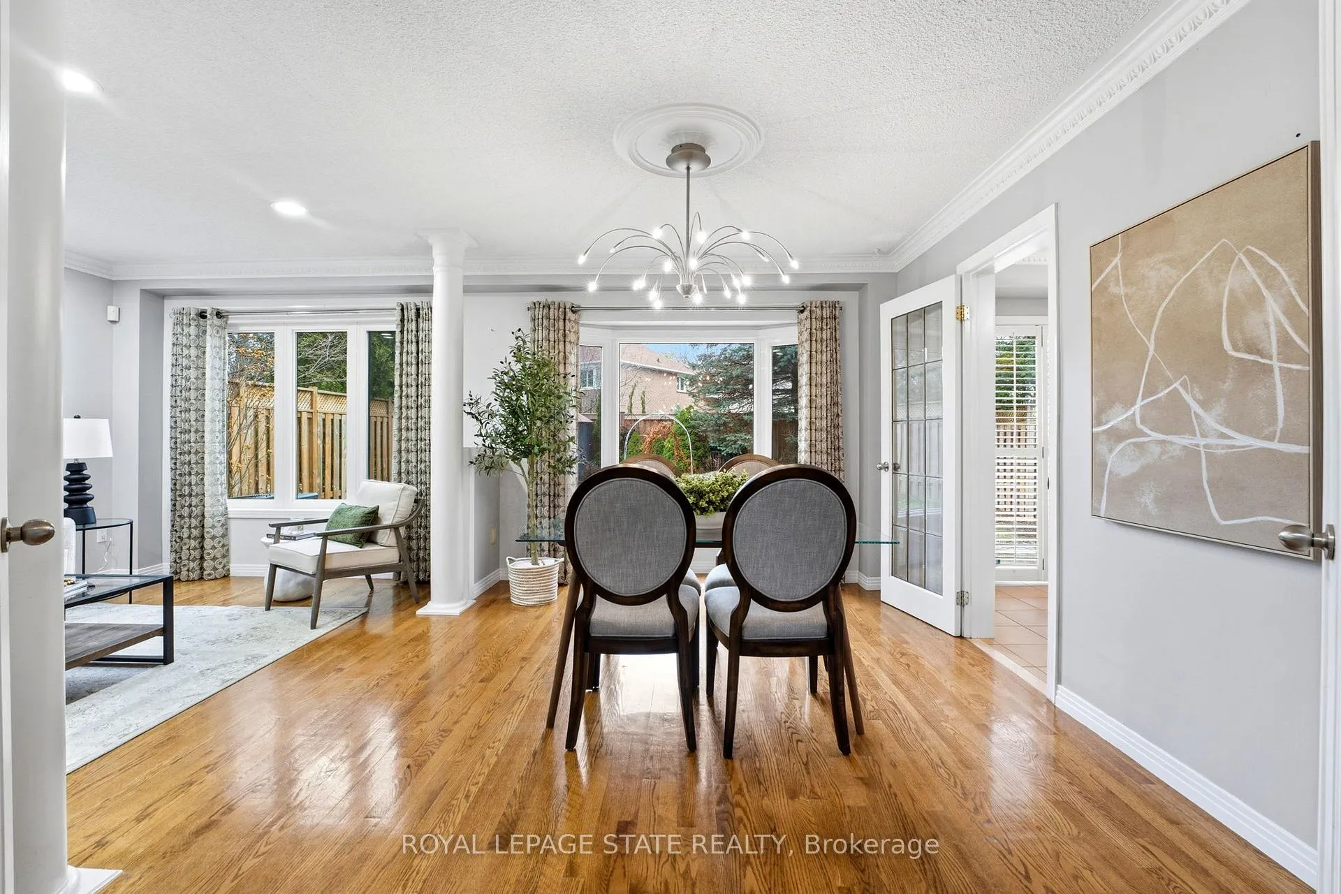 Photo 13 of 166 Boulding Avenue, Hamilton, Waterdown — HOMEH