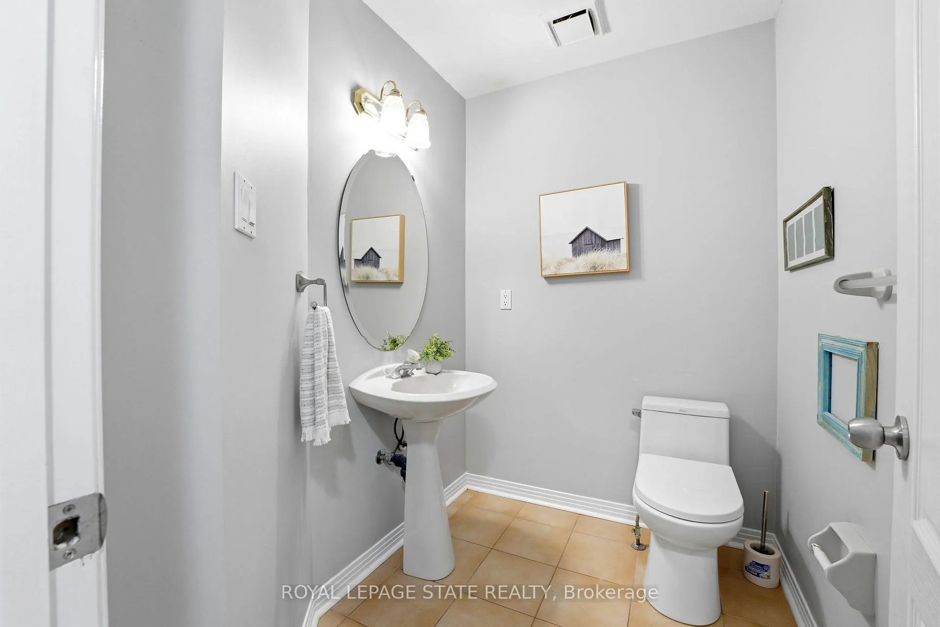 Photo 24 of 166 Boulding Avenue, Hamilton, Waterdown — HOMEH